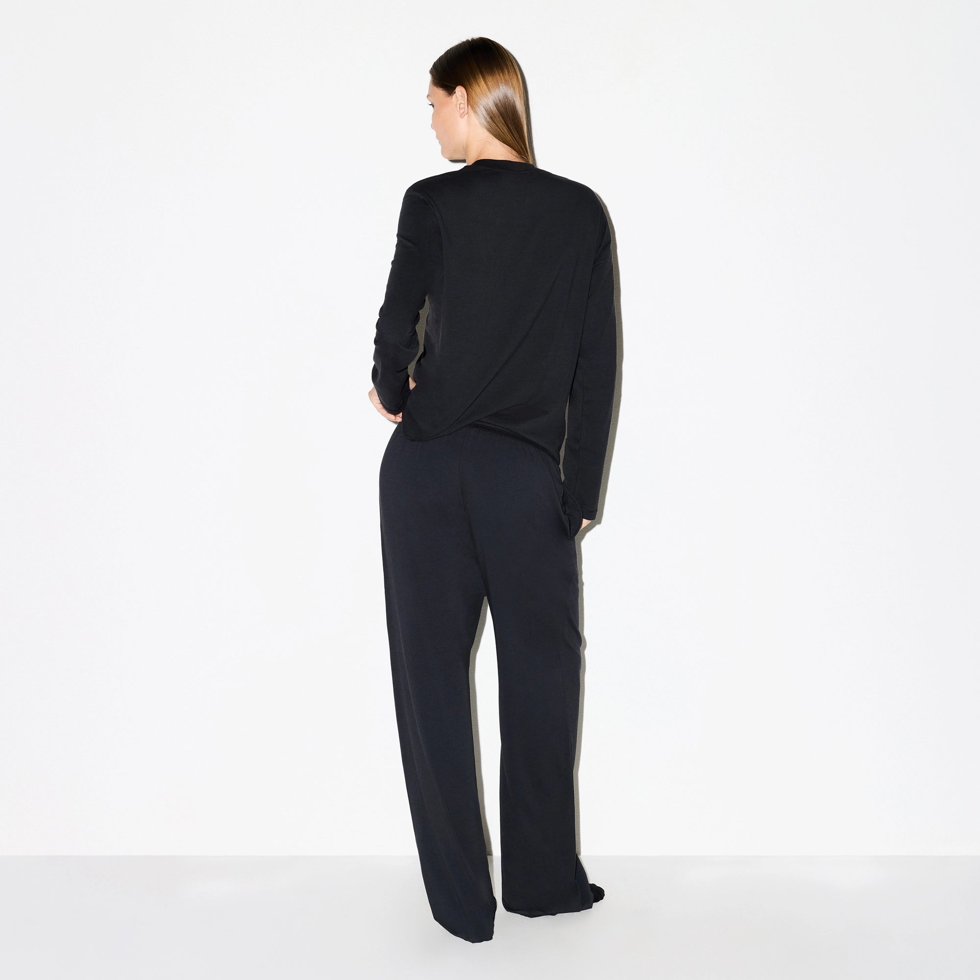 LONG SLEEVE T-SHIRT - Image 4