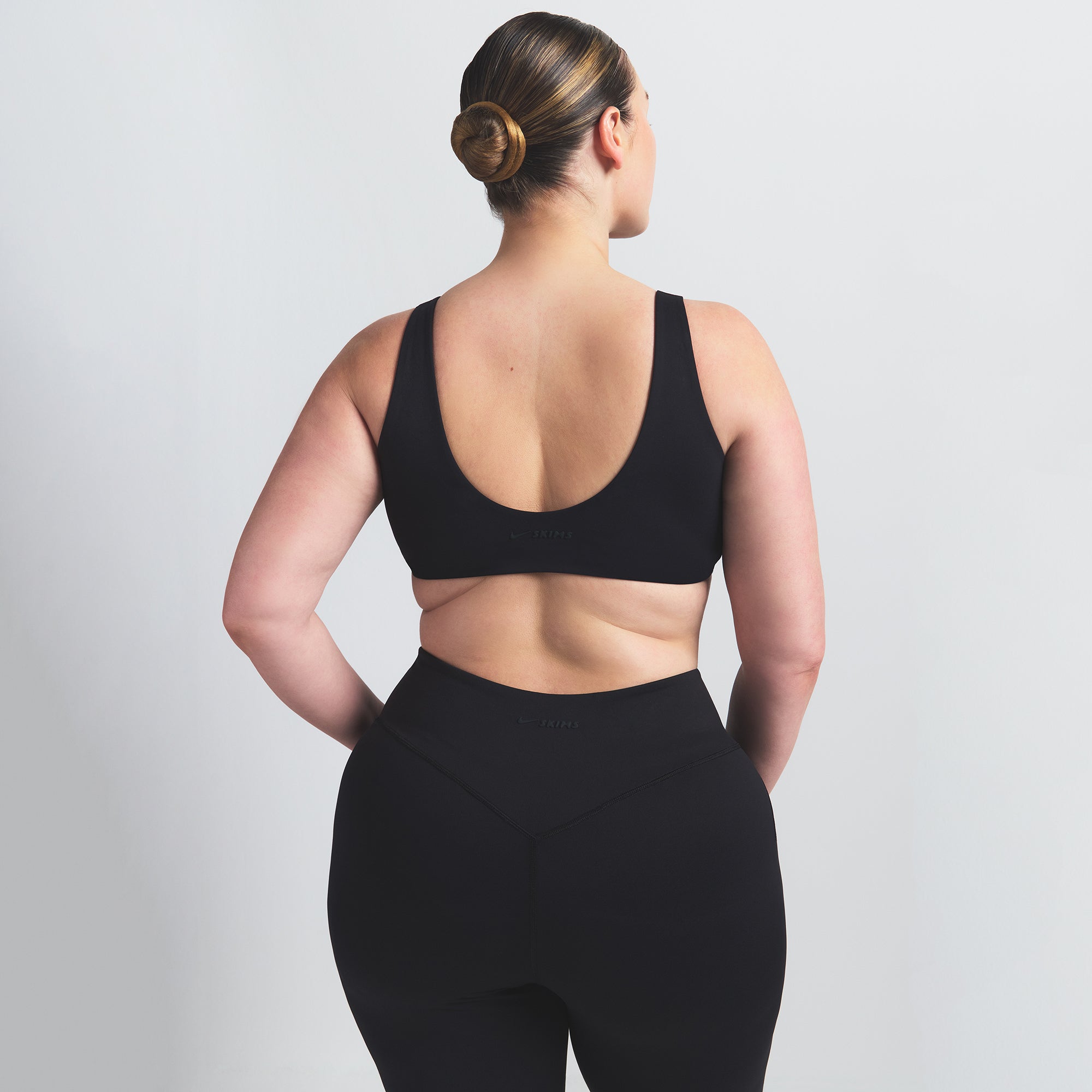 TWIST-FRONT BRA - Image 6
