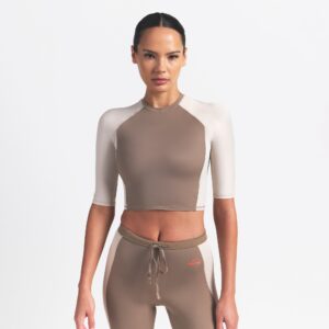 PADDED HALF SLEEVE CROP TOP