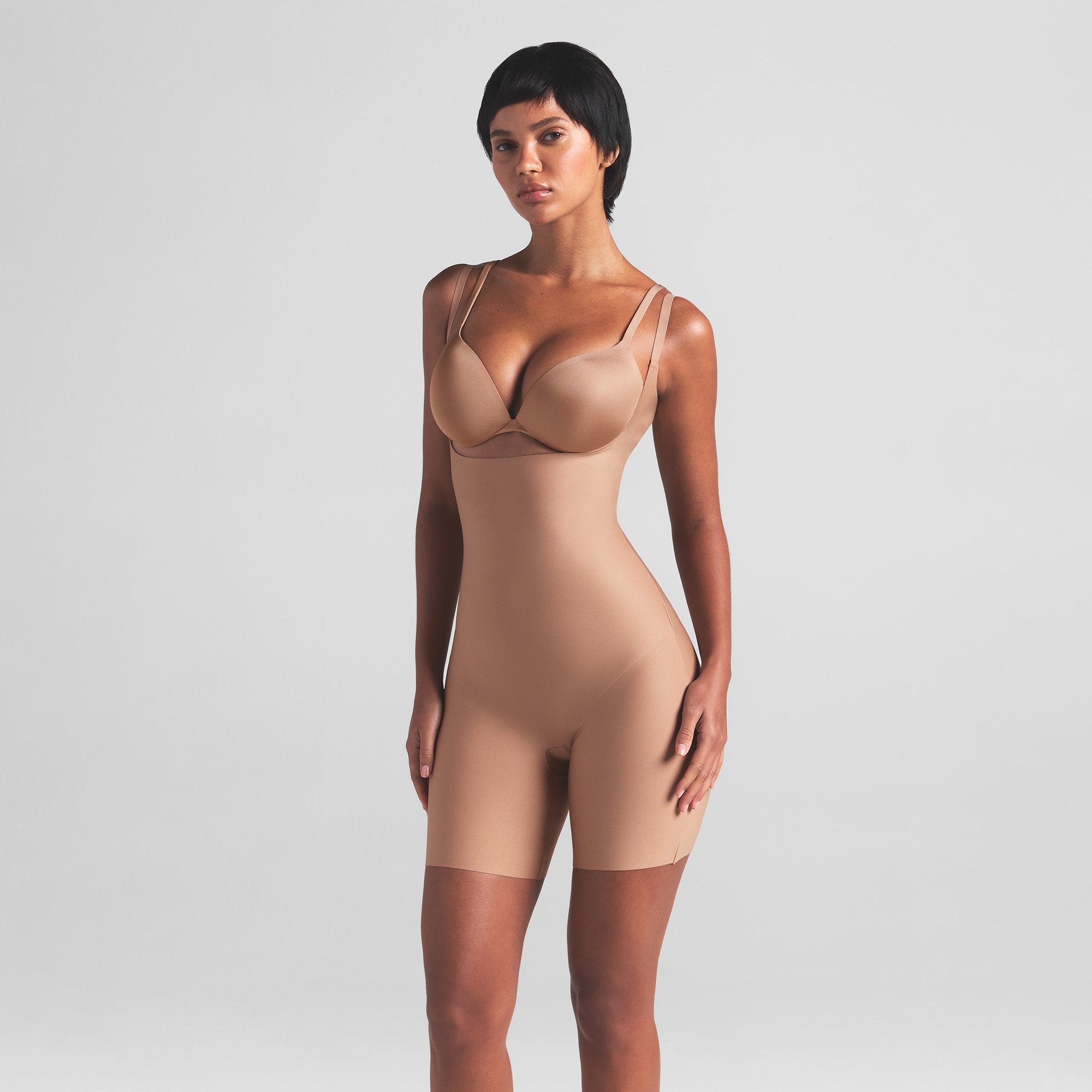 CORE SCULPT OPEN BUST MID THIGH BODYSUIT