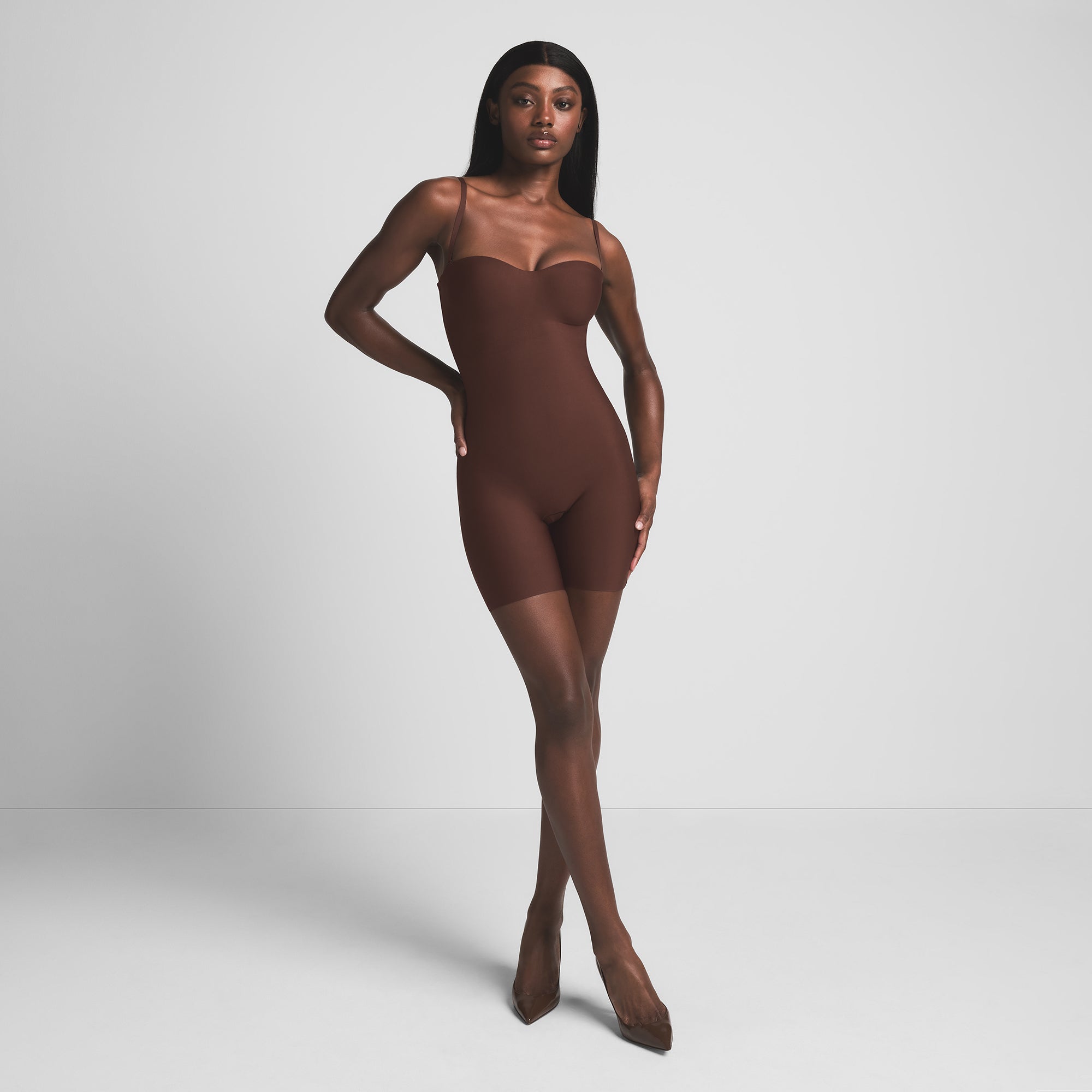 CORE SCULPT UNDERWIRE MID THIGH BODYSUIT