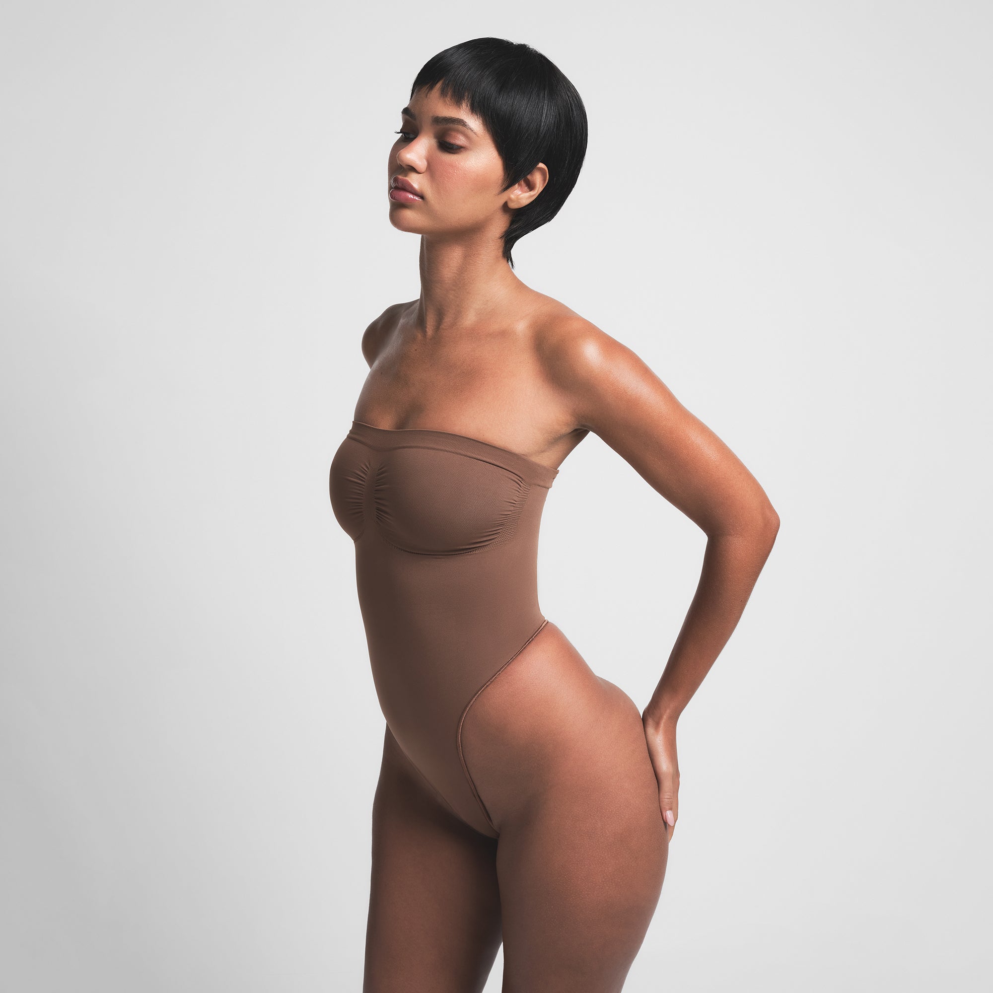 STRAPLESS THONG BODYSUIT - Image 3