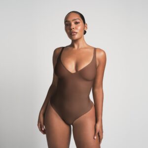 UNLINED PLUNGE THONG BODYSUIT