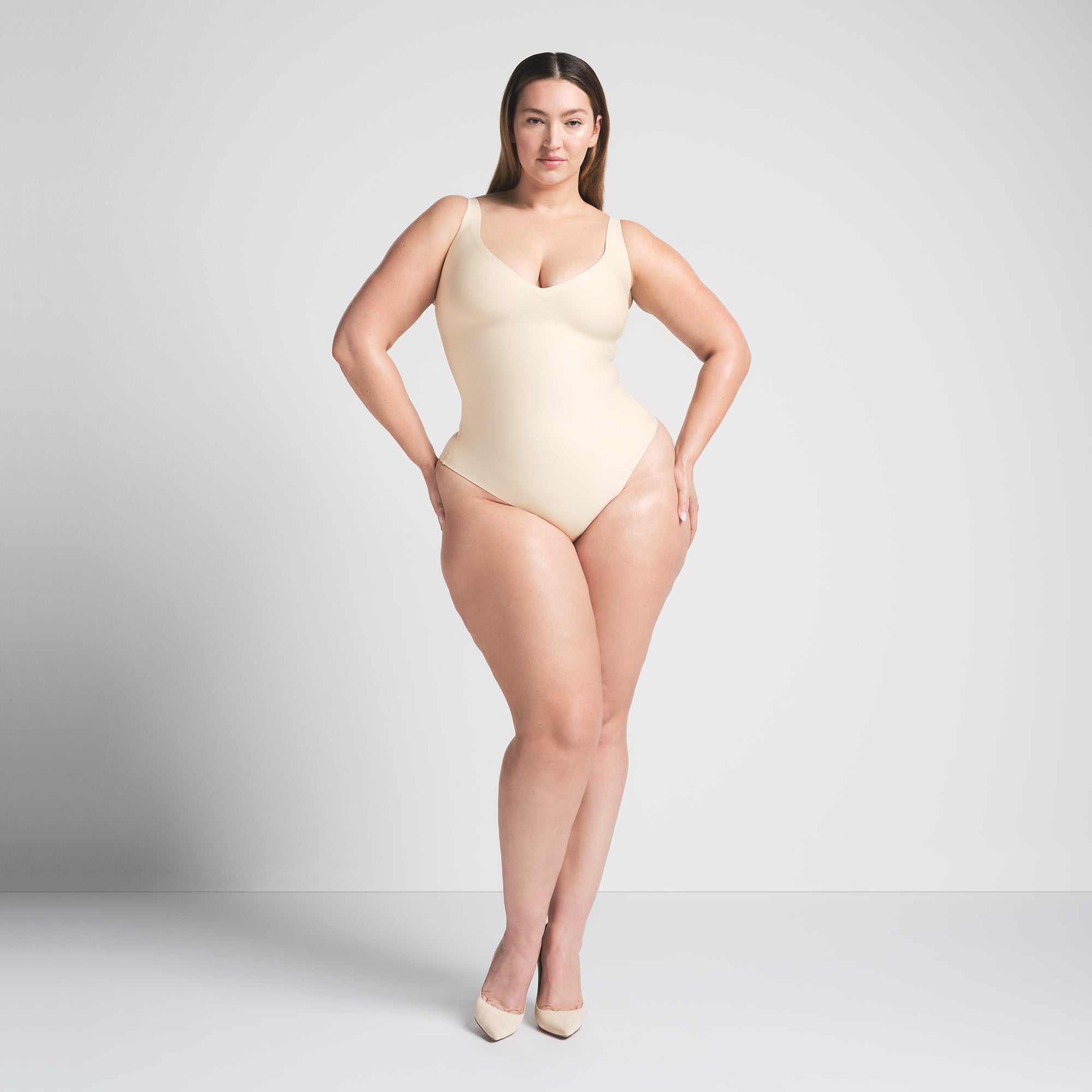 UNLINED PLUNGE THONG BODYSUIT - Image 2