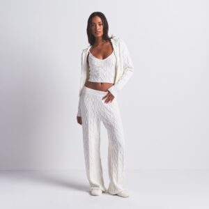 CABLE KNIT STRAIGHT LEG PANT