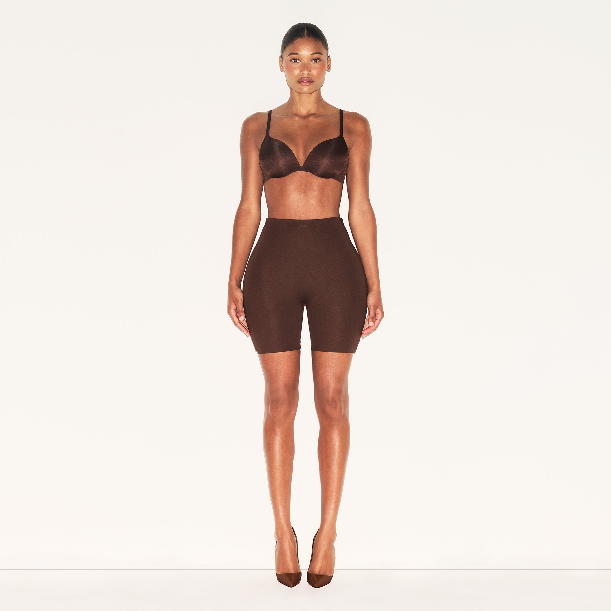 HIP ENHANCING PADDED SHORT
