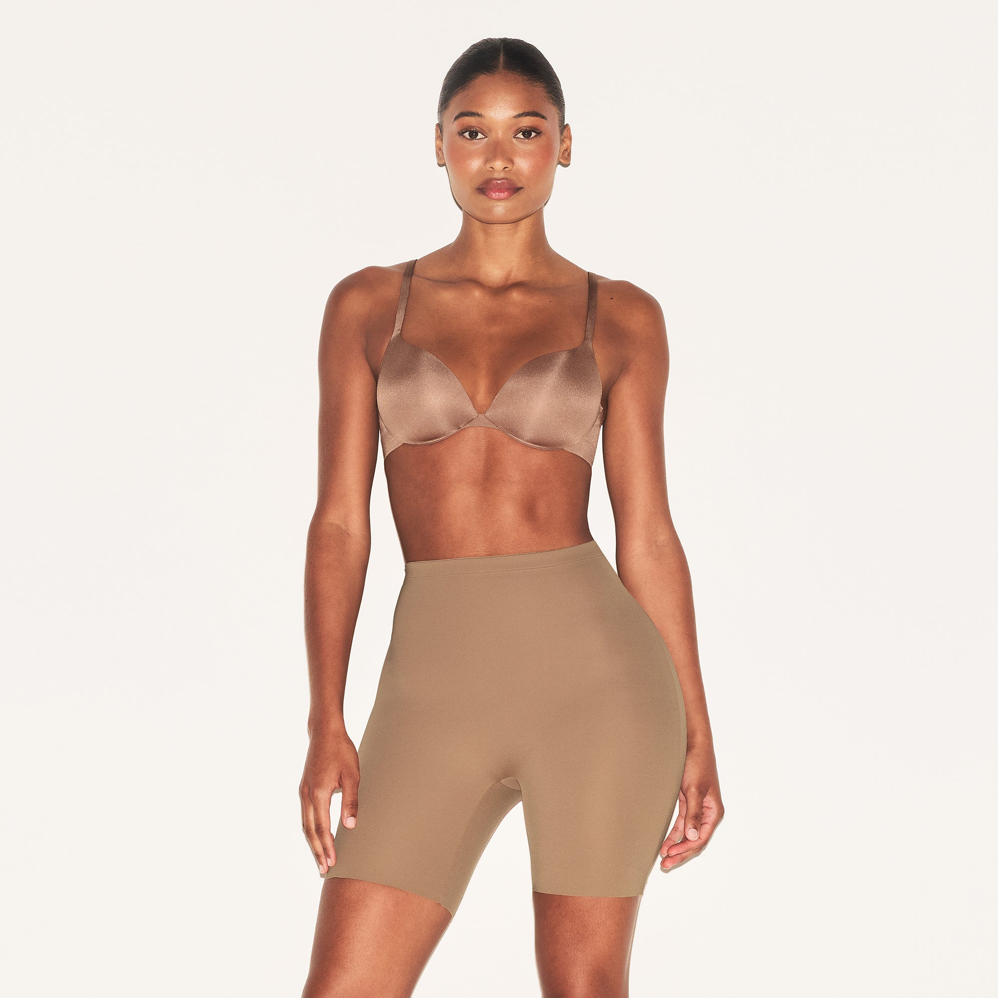 HIP ENHANCING PADDED SHORT