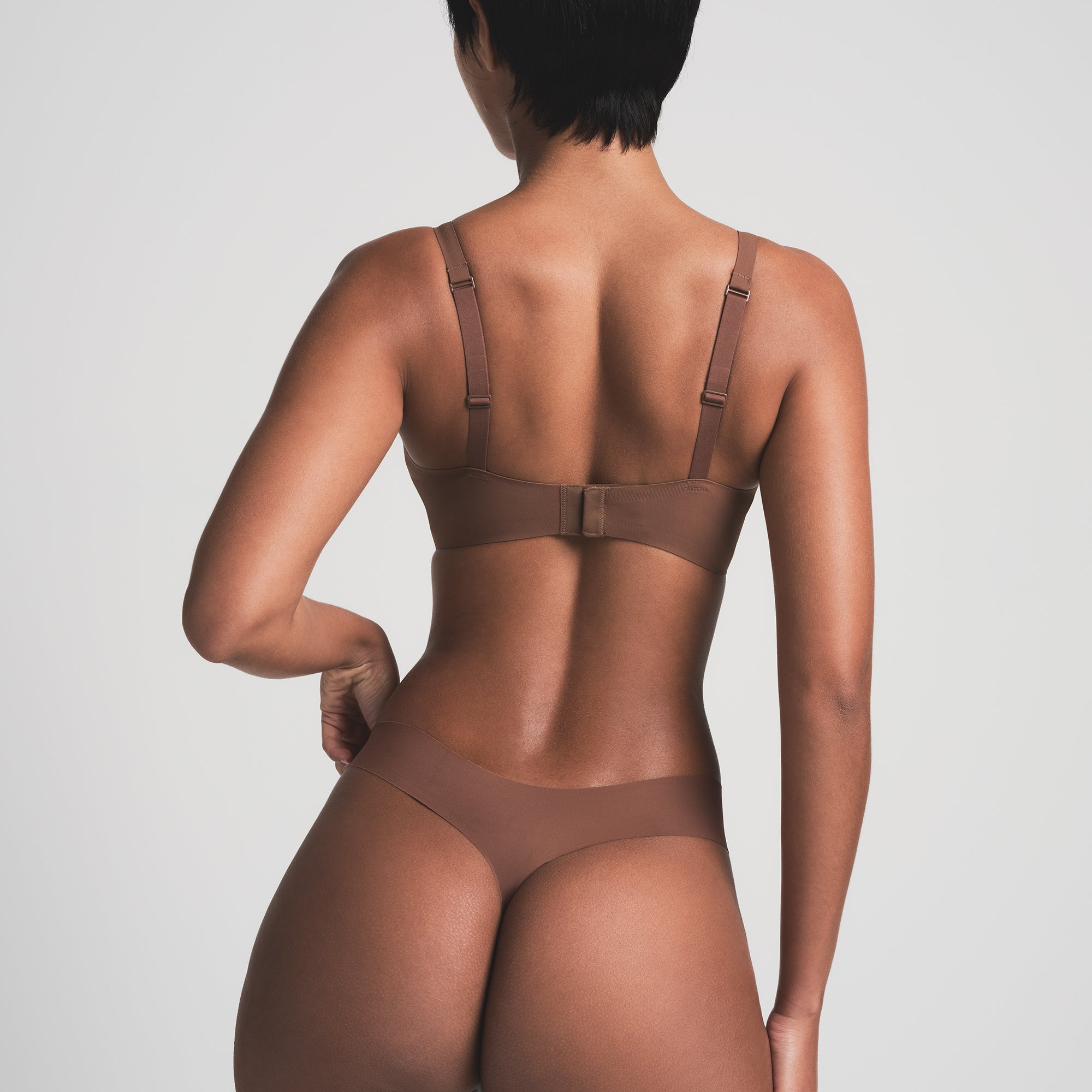 PLUNGE BRALETTE - Image 3