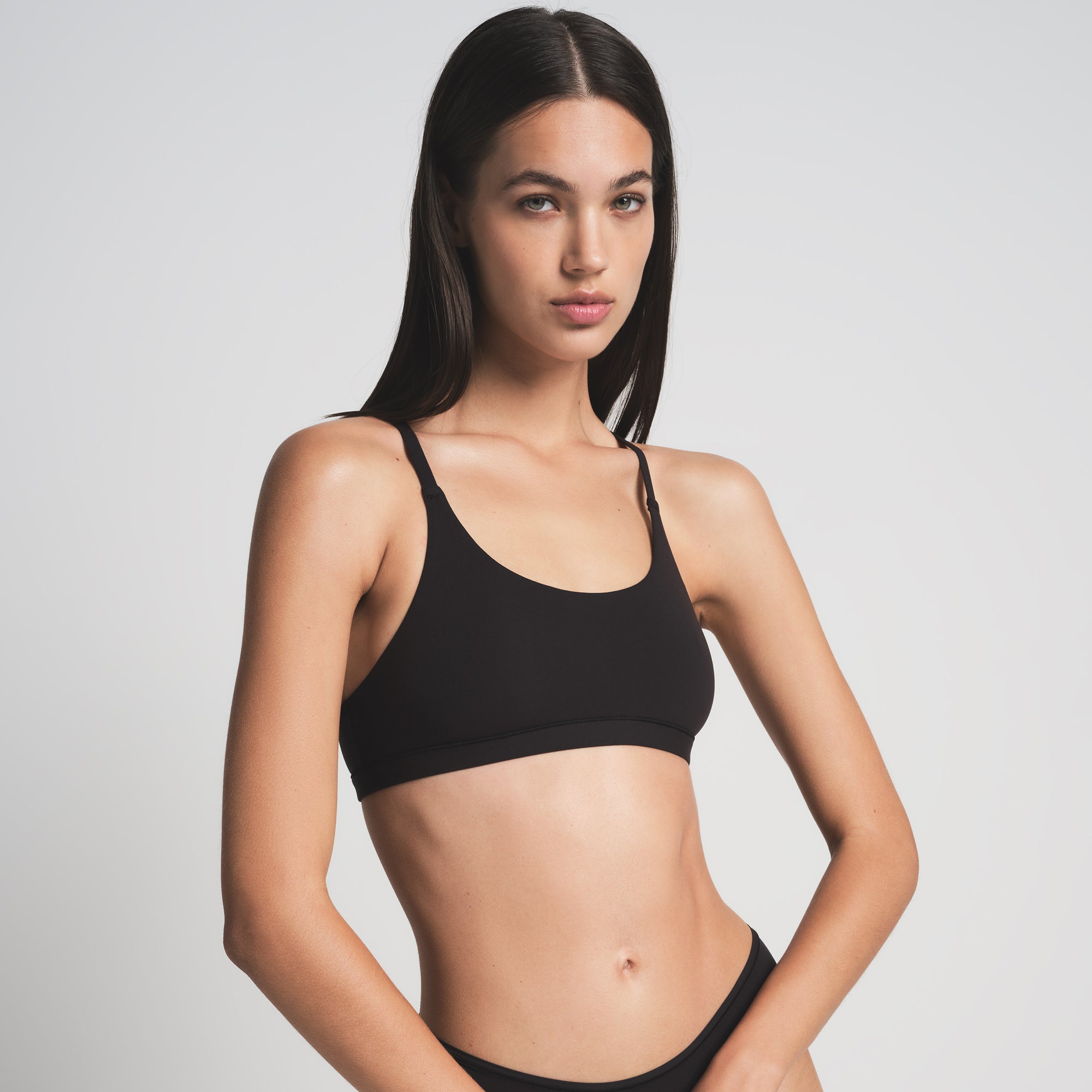RACERBACK SCOOP BRALETTE - Image 2