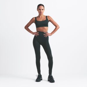 SCOOP NECK BRA