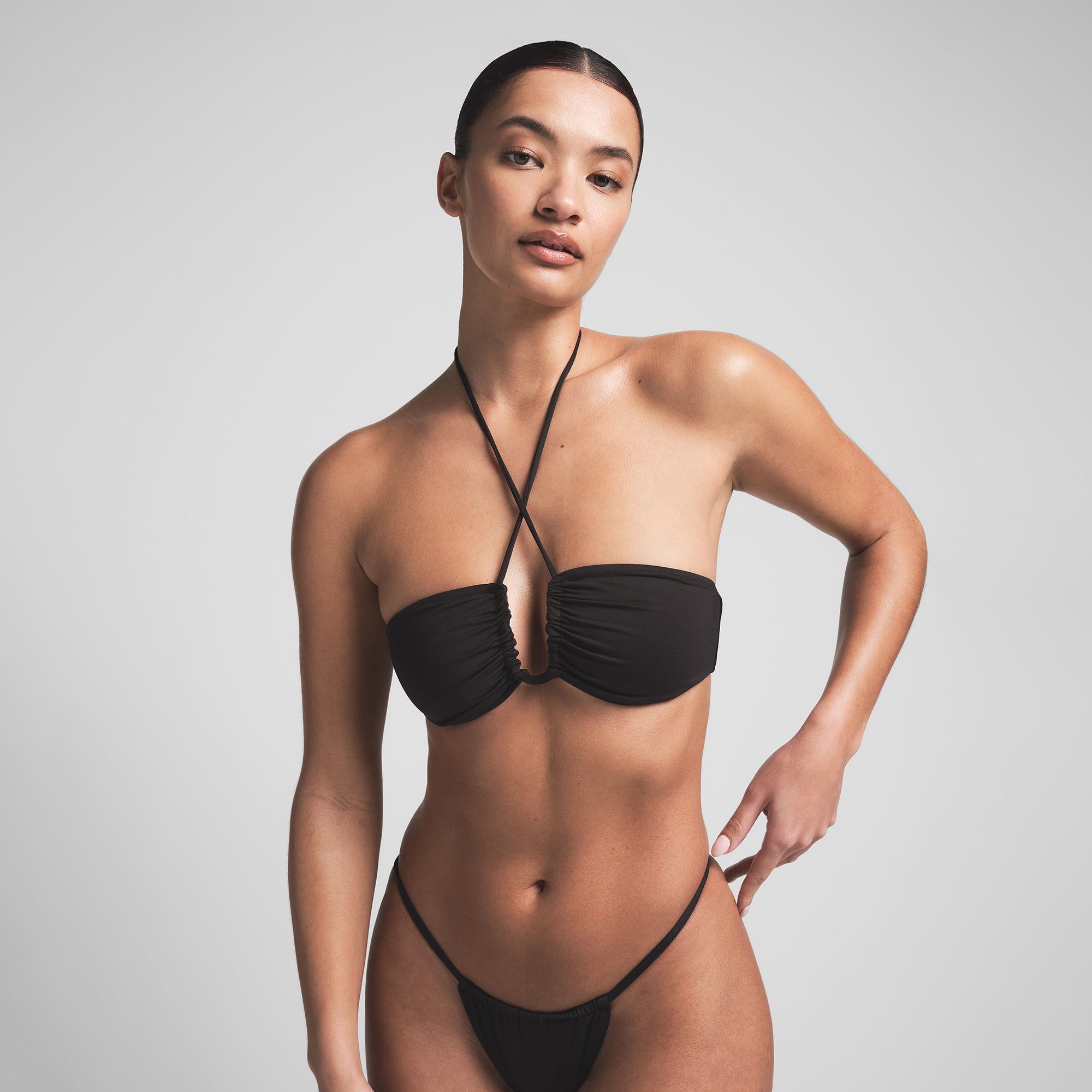 HALTER BIKINI TOP