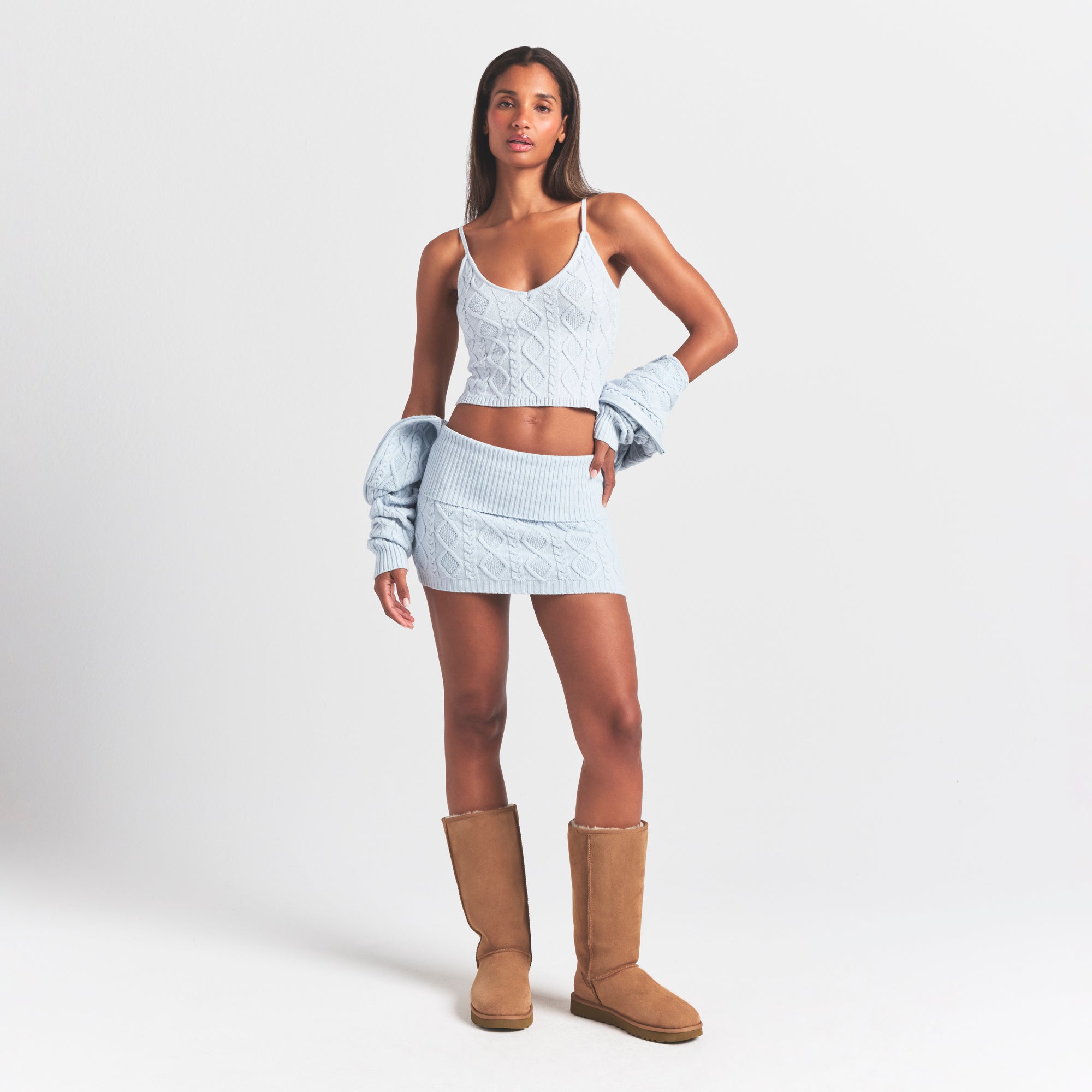 CABLE KNIT MINI SKIRT
