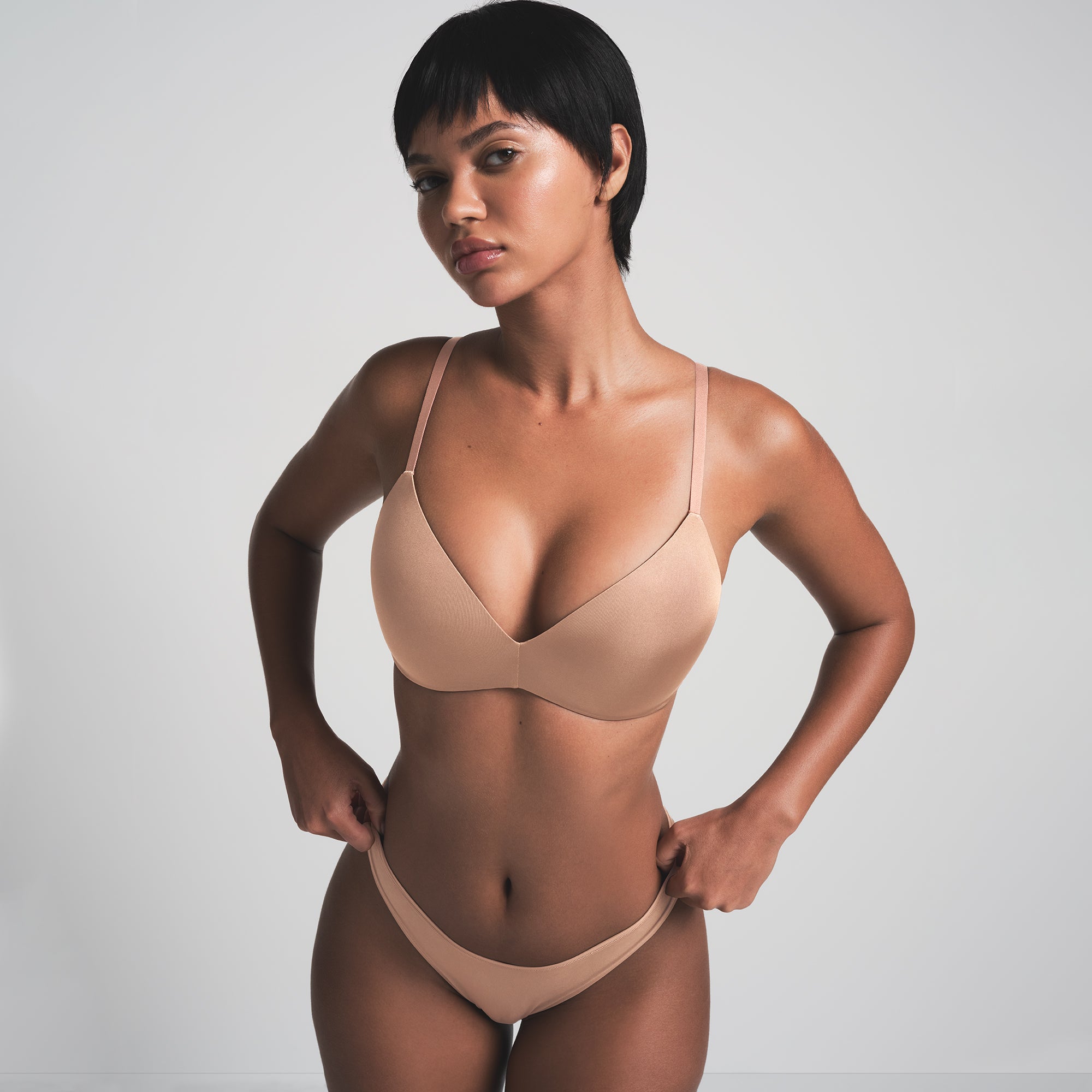PUSH-UP PLUNGE BRA