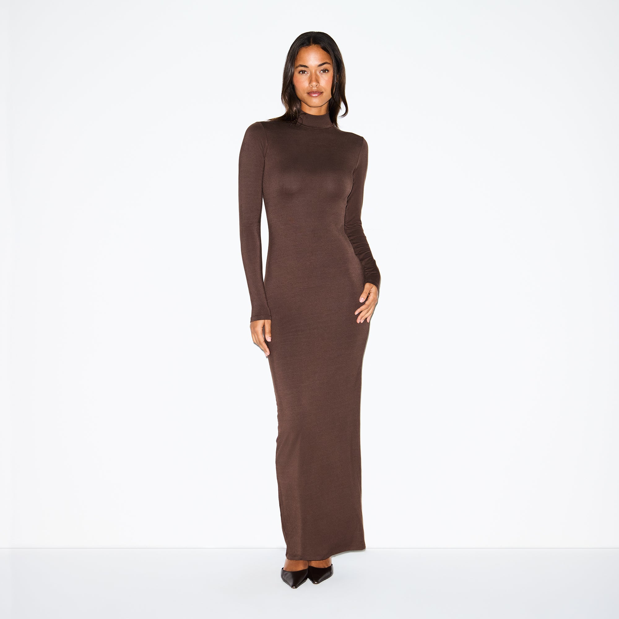 TURTLENECK LONG DRESS