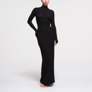TURTLENECK LONG DRESS