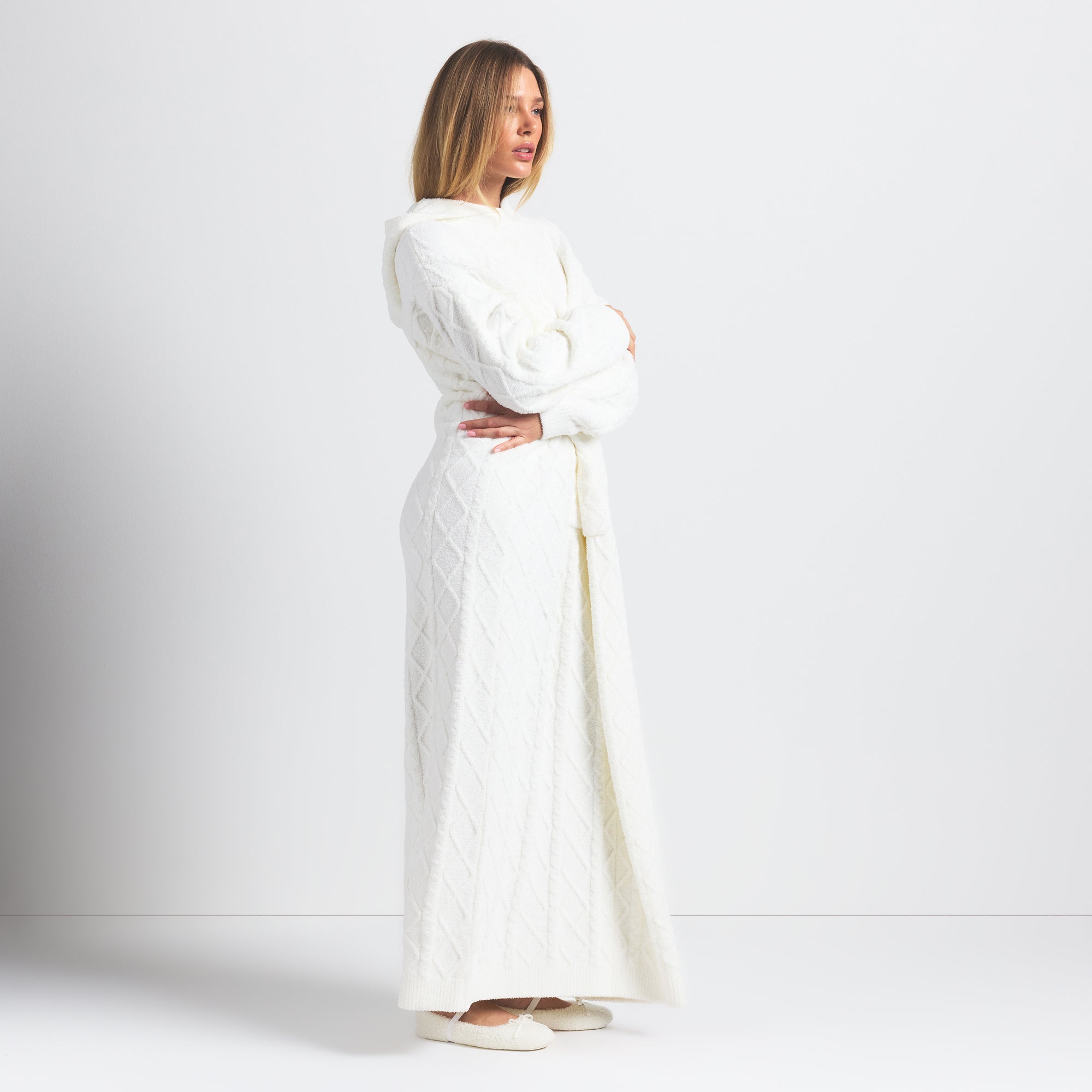 OVERSIZED CABLEKNIT LONG DRESS - Image 2