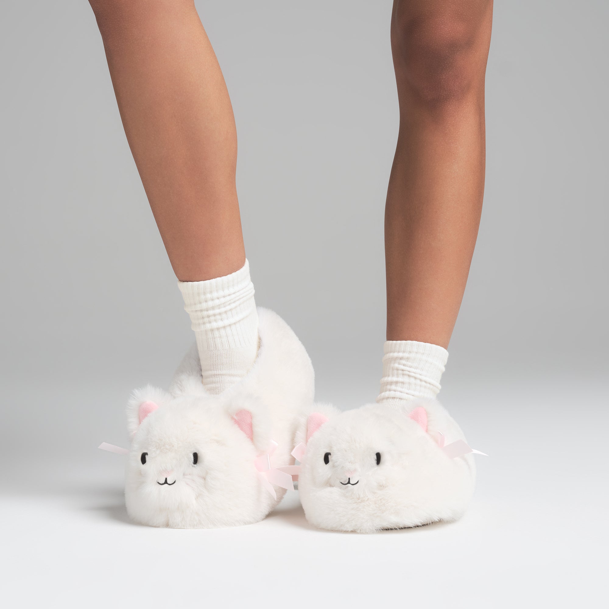 KITTEN SLIPPER