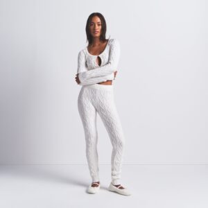 CABLE KNIT LEGGING