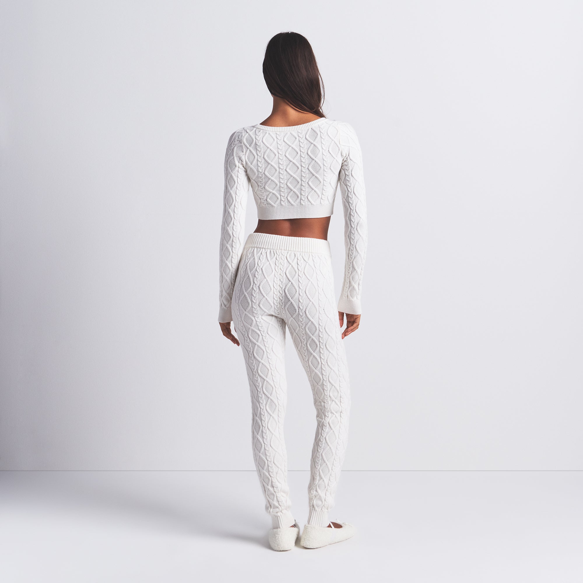 CABLE KNIT LEGGING - Image 2