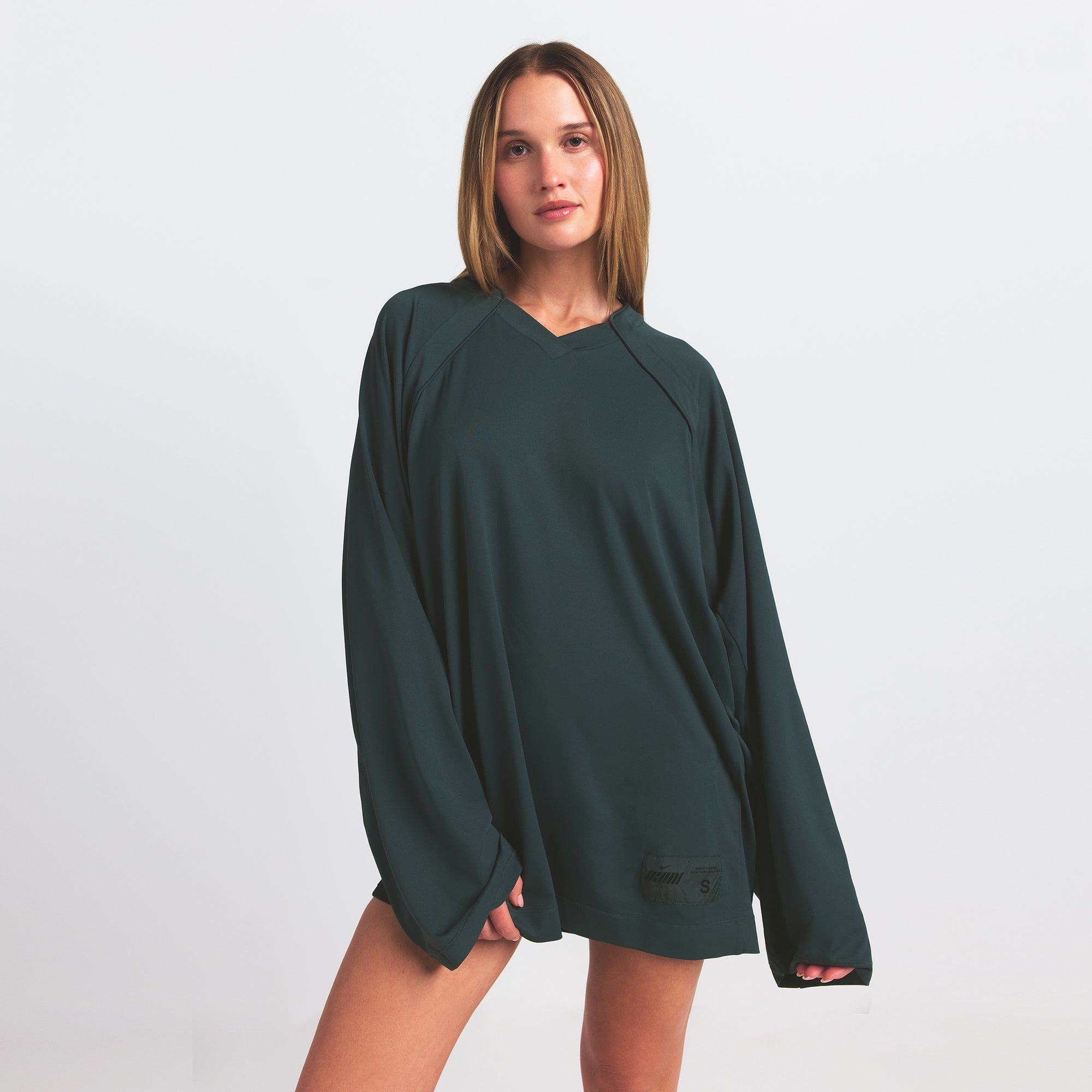 V-NECK OVERSIZED LONG SLEEVE TOP - Image 2