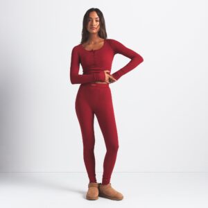 SCOOP NECK HENLEY