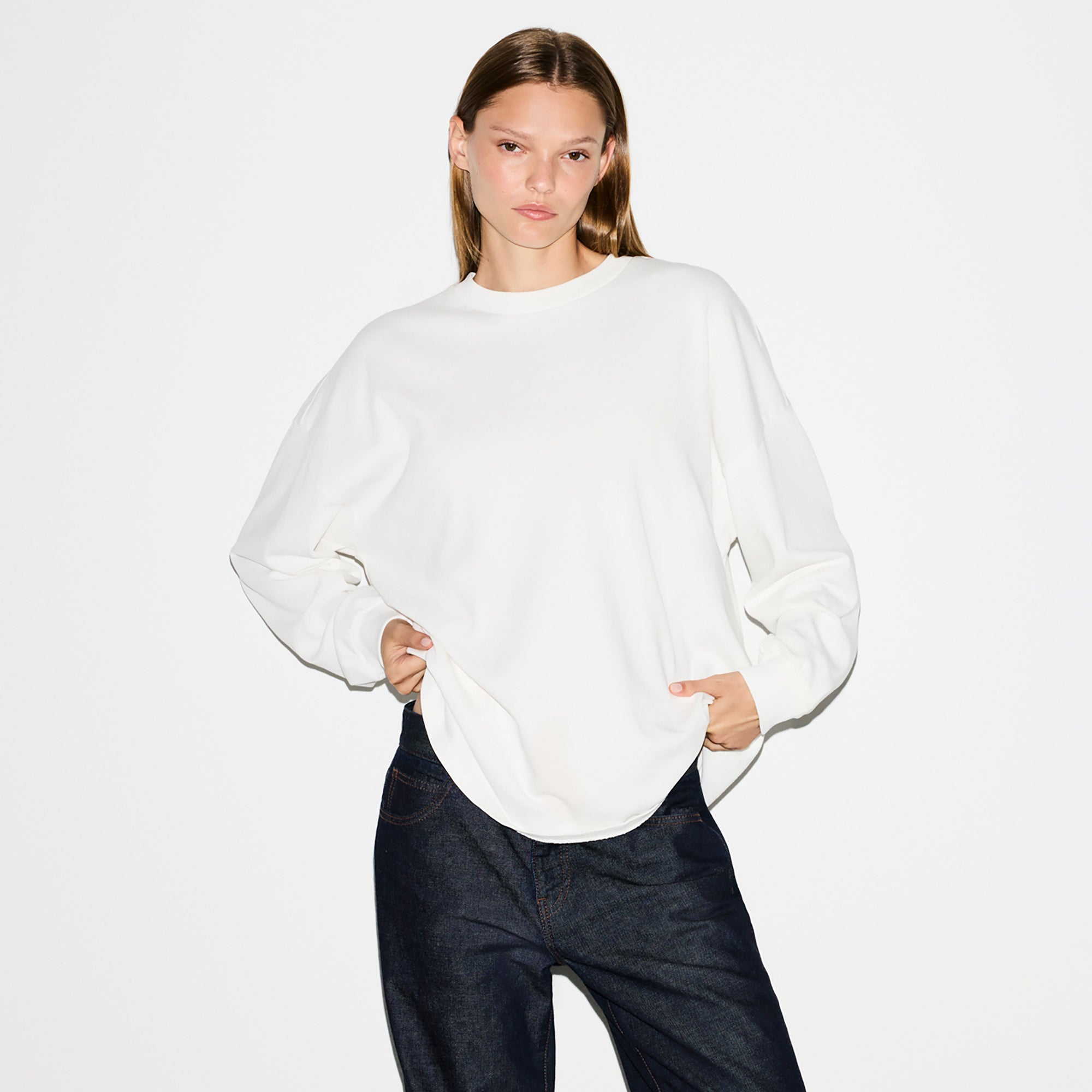 OVERSIZED LONG SLEEVE T-SHIRT - Image 2