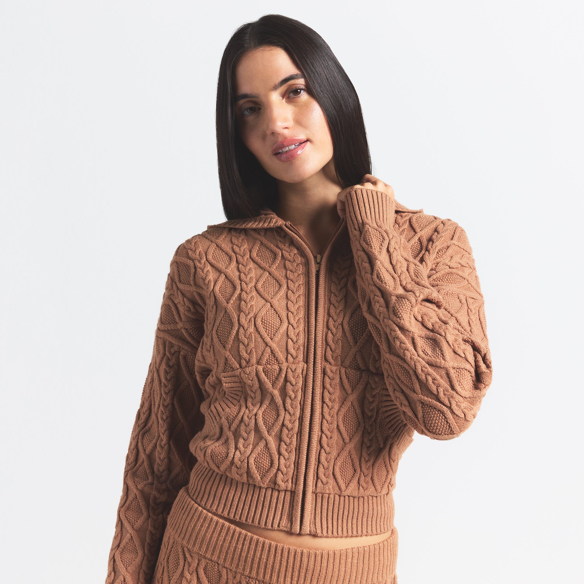 CABLE KNIT SHRUNKEN ZIP UP HOODIE - Image 2