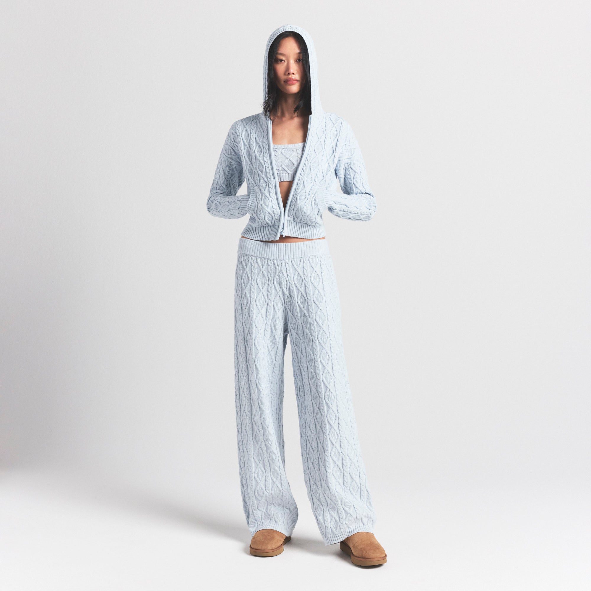 CABLE KNIT SHRUNKEN ZIP UP HOODIE - Image 4