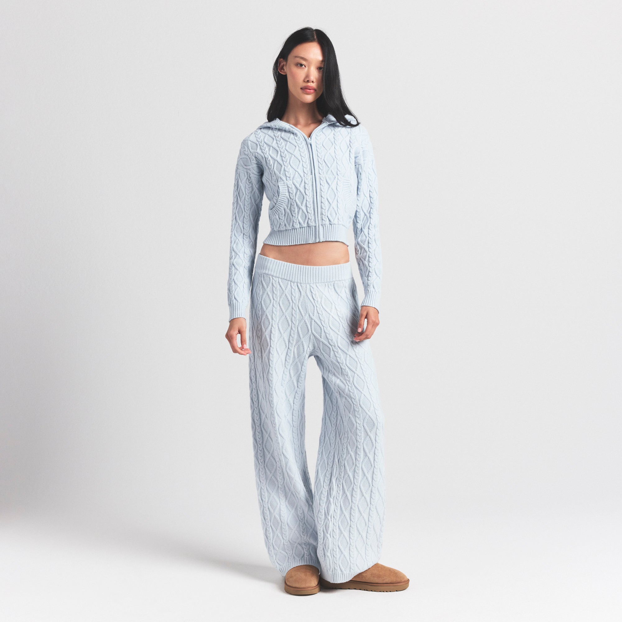 CABLE KNIT SHRUNKEN ZIP UP HOODIE - Image 2
