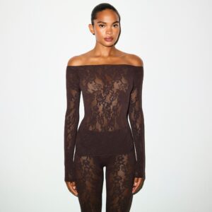 BOATNECK TOP