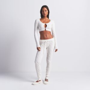 CABLE KNIT CROPPED CARDIGAN
