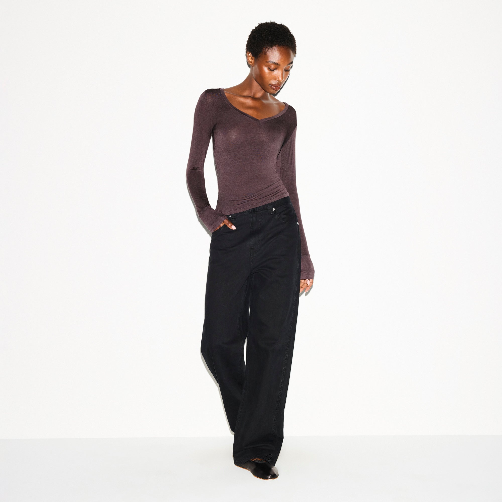 LONG SLEEVE V NECK - Image 4