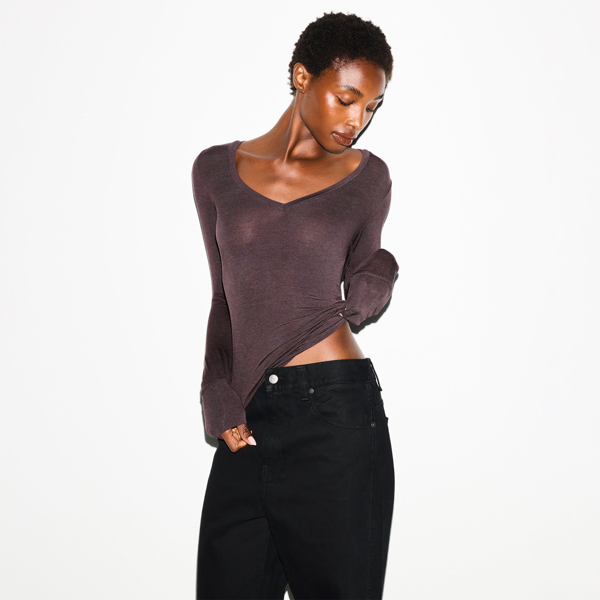 LONG SLEEVE V NECK - Image 2
