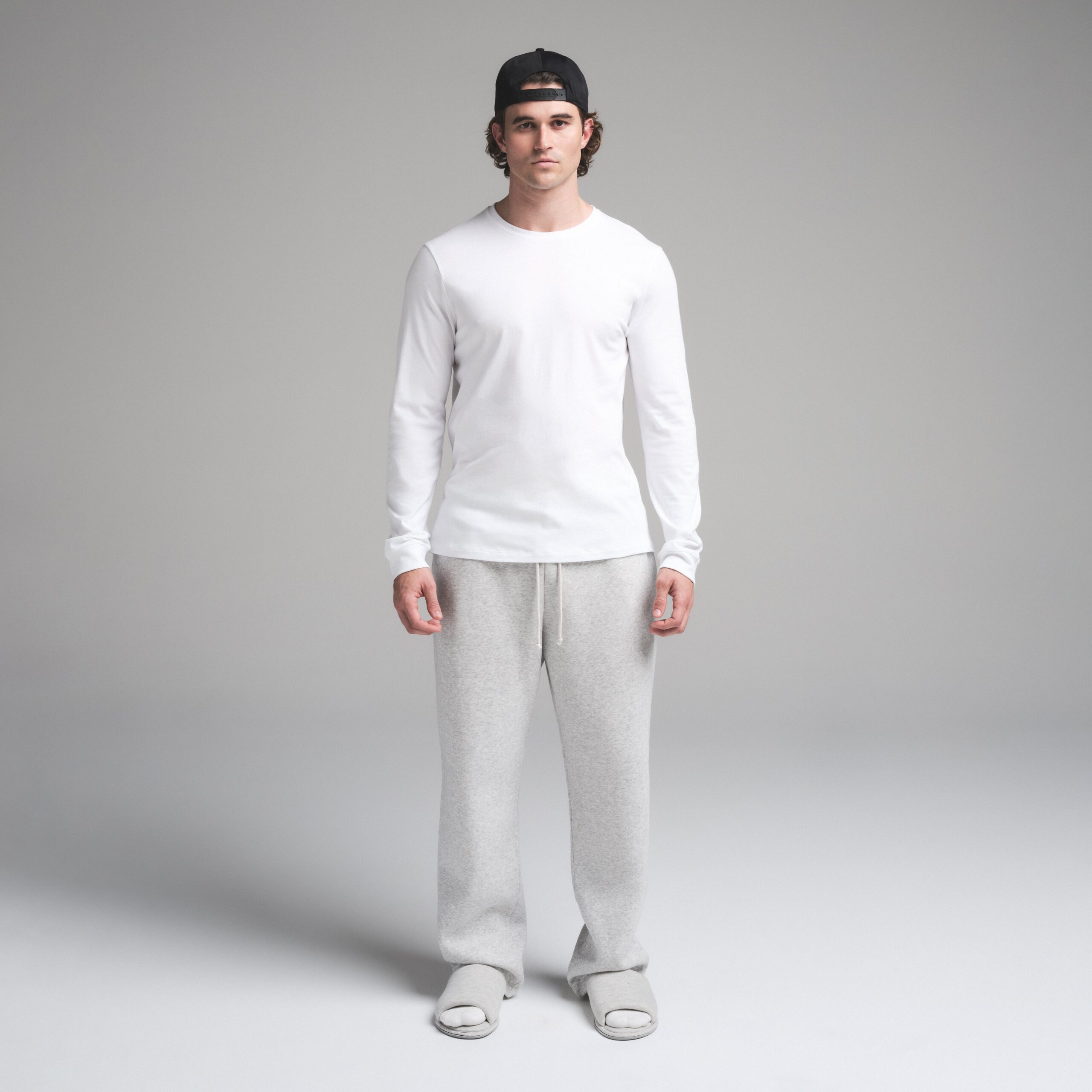 MENS CLASSIC LONG SLEEVE T-SHIRT