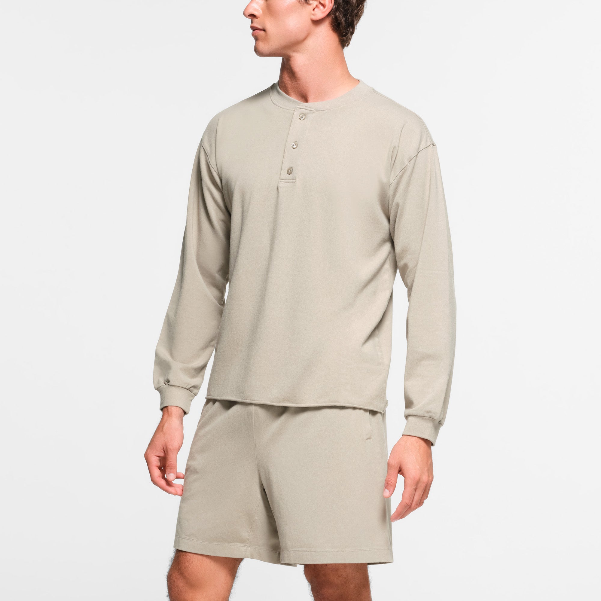 MENS RELAXED HENLEY - Image 2
