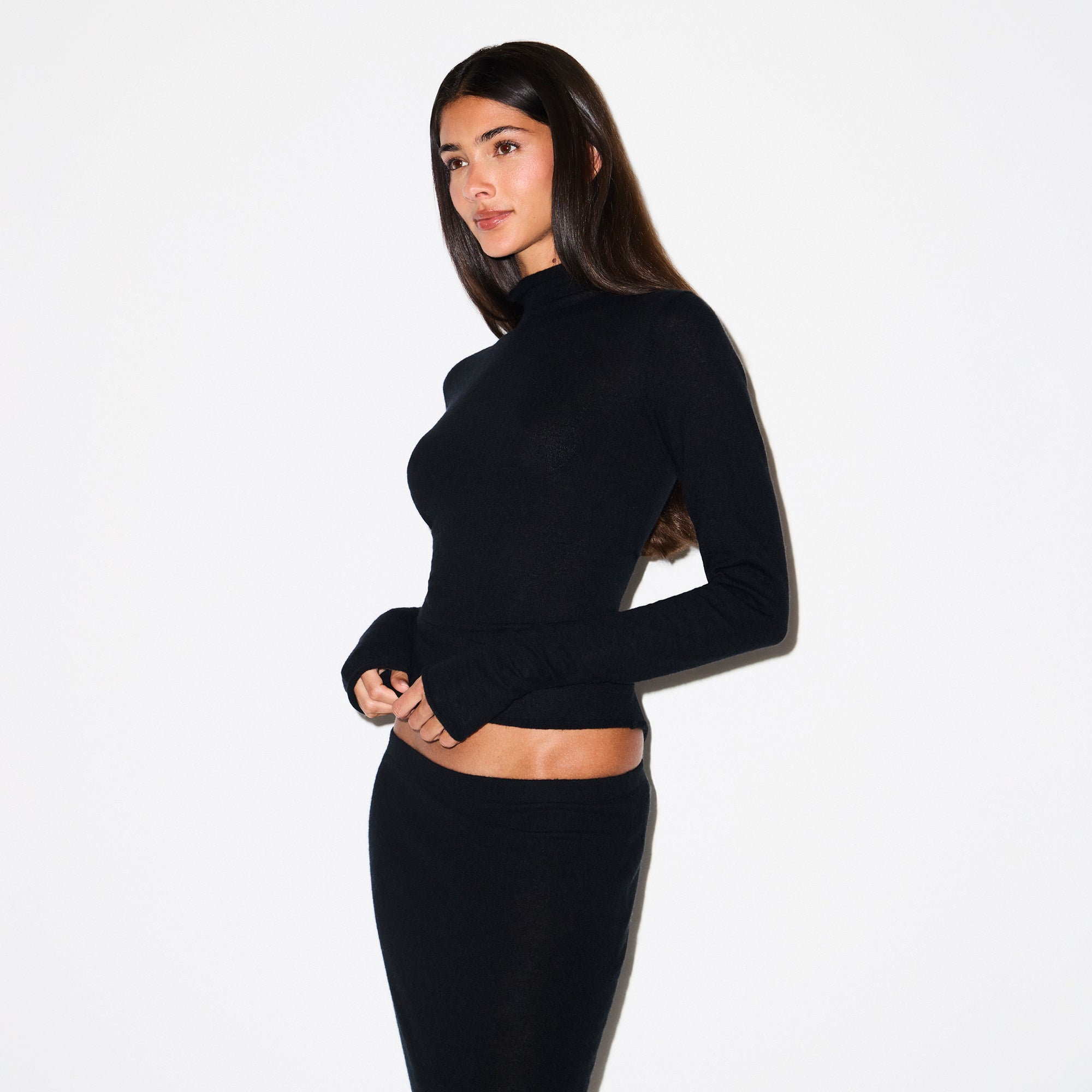TURTLENECK - Image 2