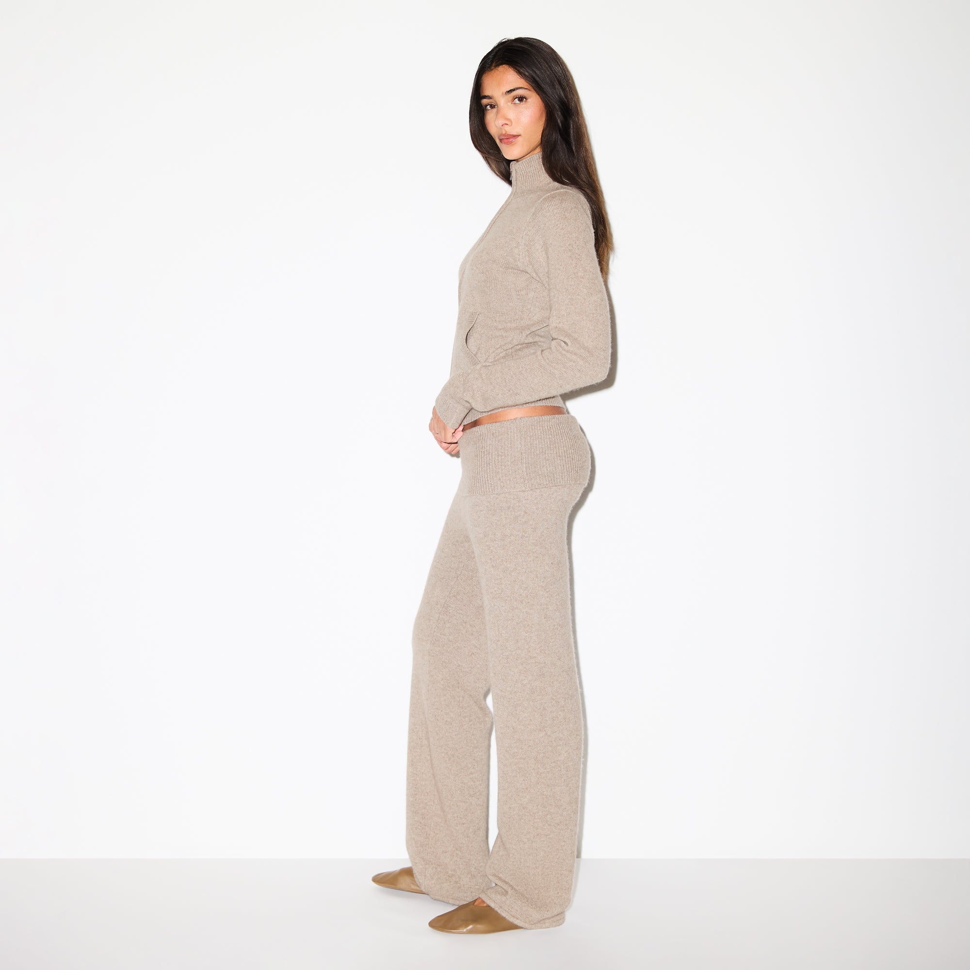 ZIP UP MOCK NECK SWEATER - Image 3
