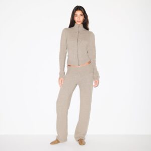 ZIP UP MOCK NECK SWEATER
