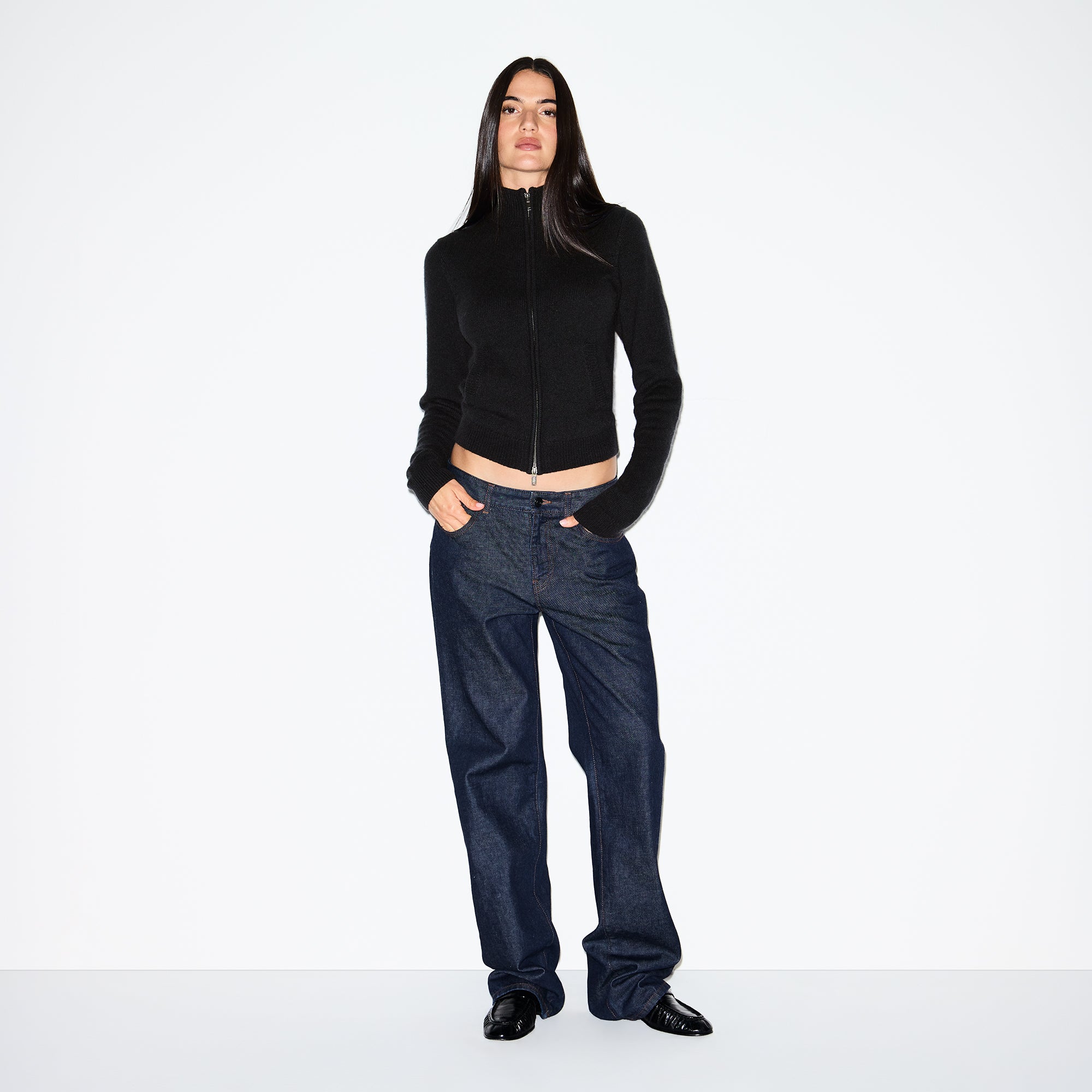 ZIP UP MOCK NECK SWEATER