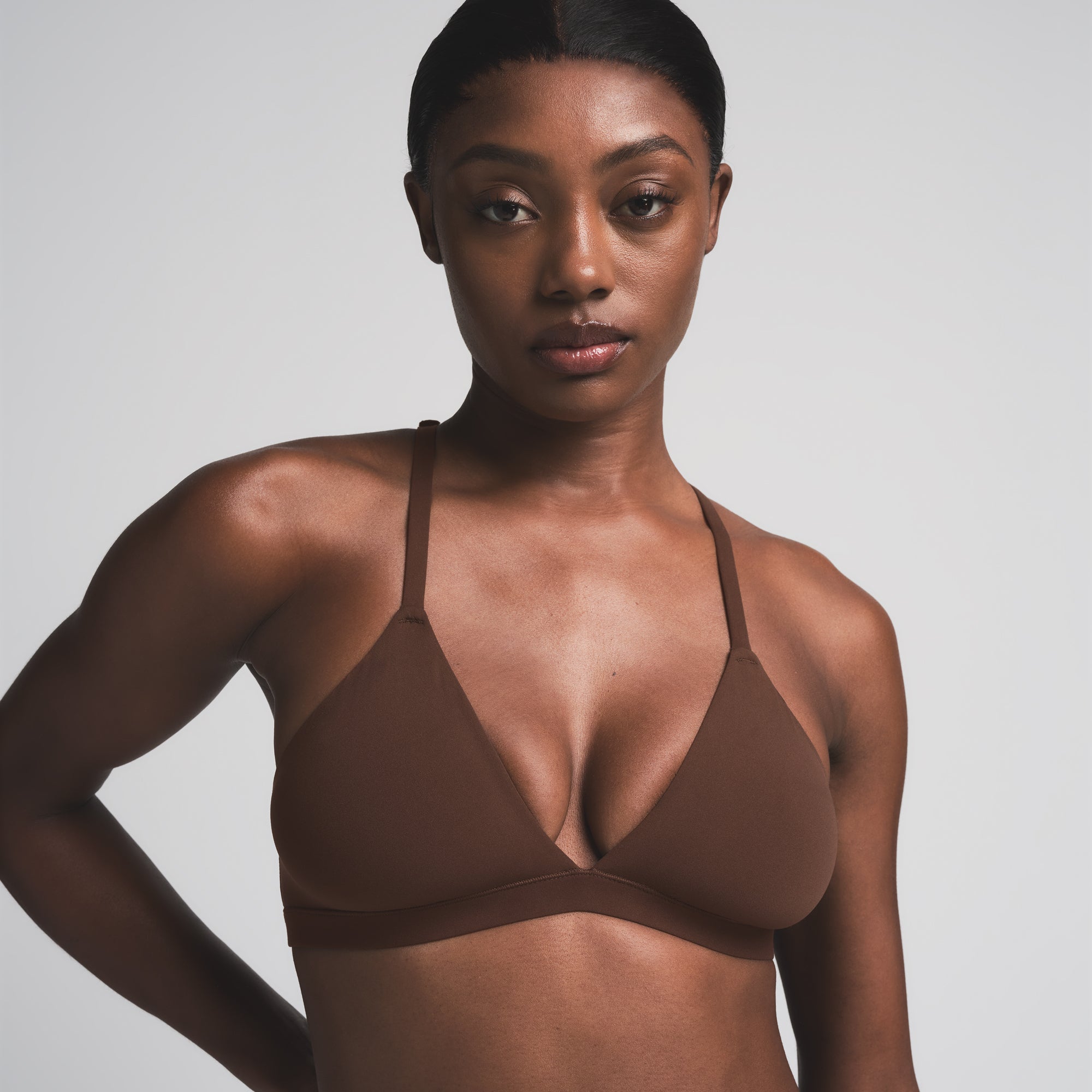 RACERBACK TRIANGLE BRALETTE