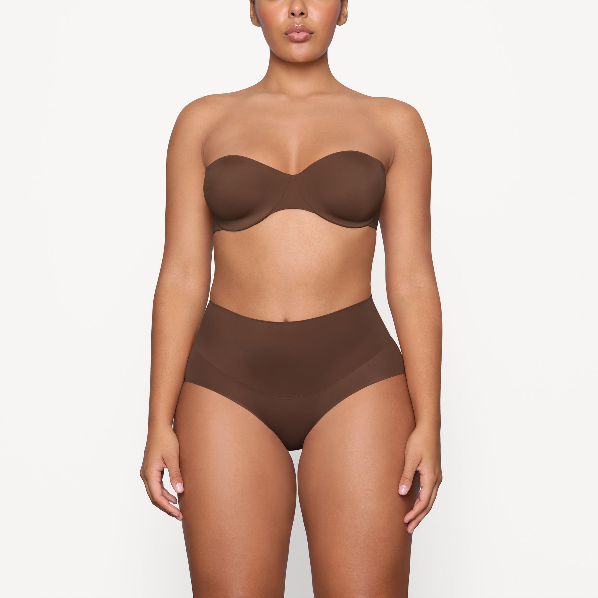 HIGH-WAISTED BRIEF