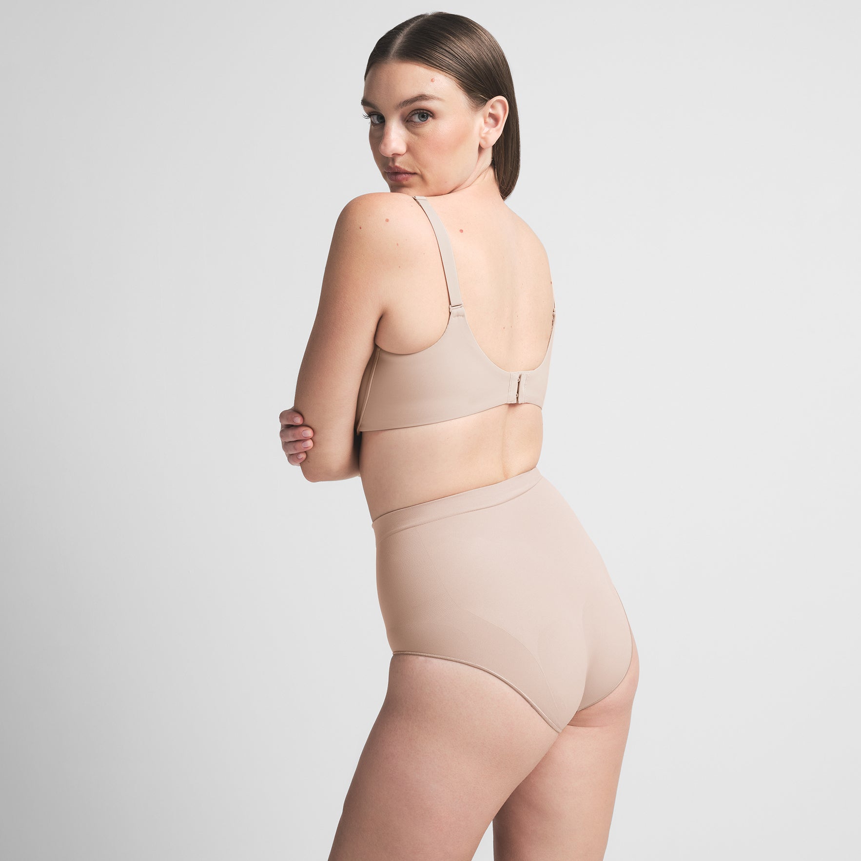 MID WAIST BRIEF - Image 3