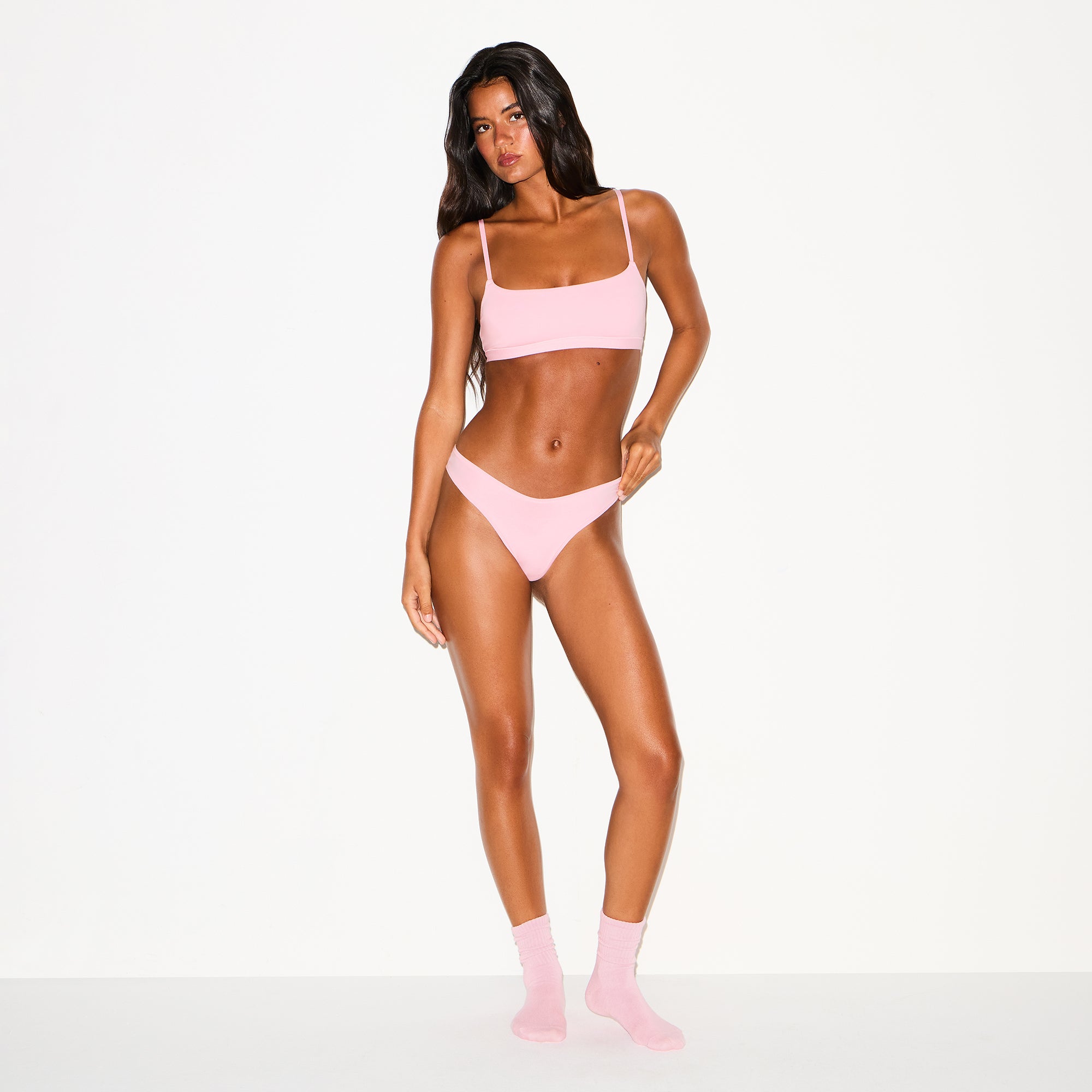 DIPPED THONG