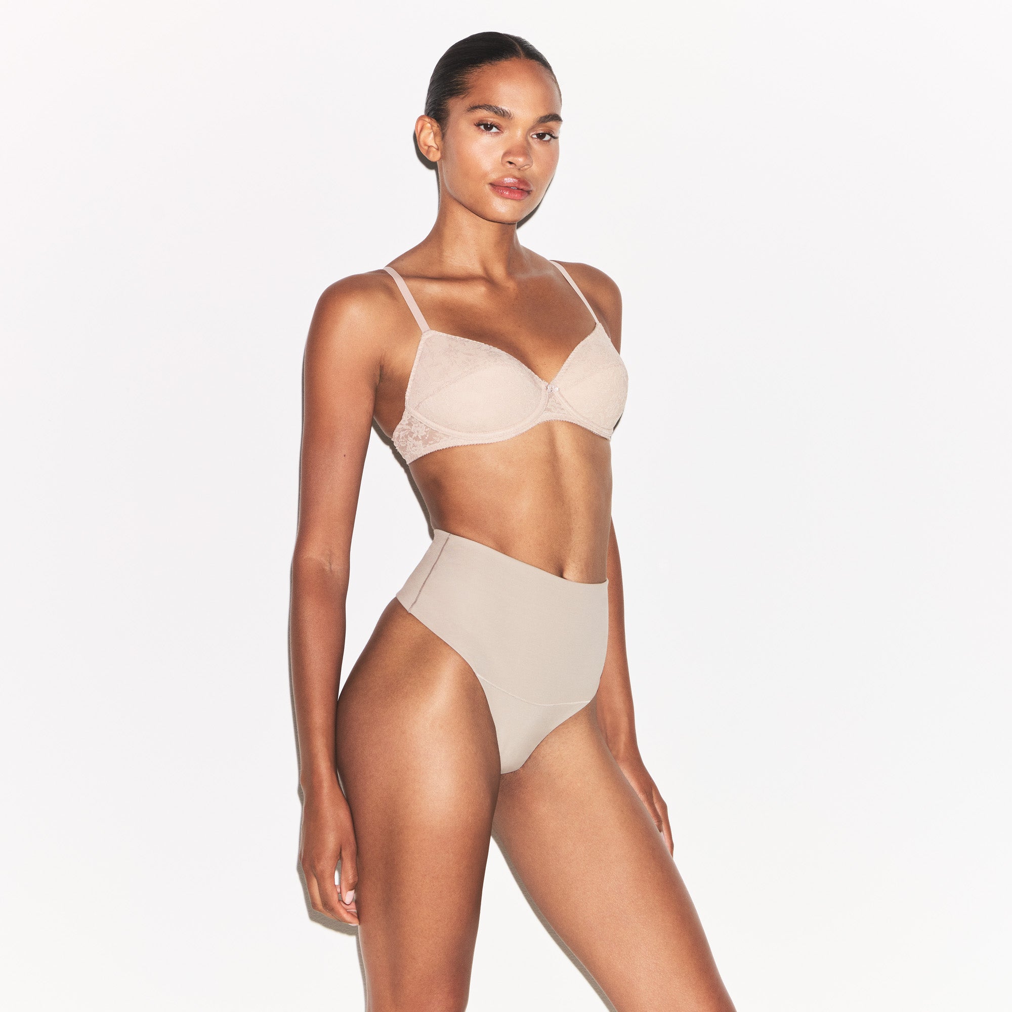 HIGH-WAISTED THONG