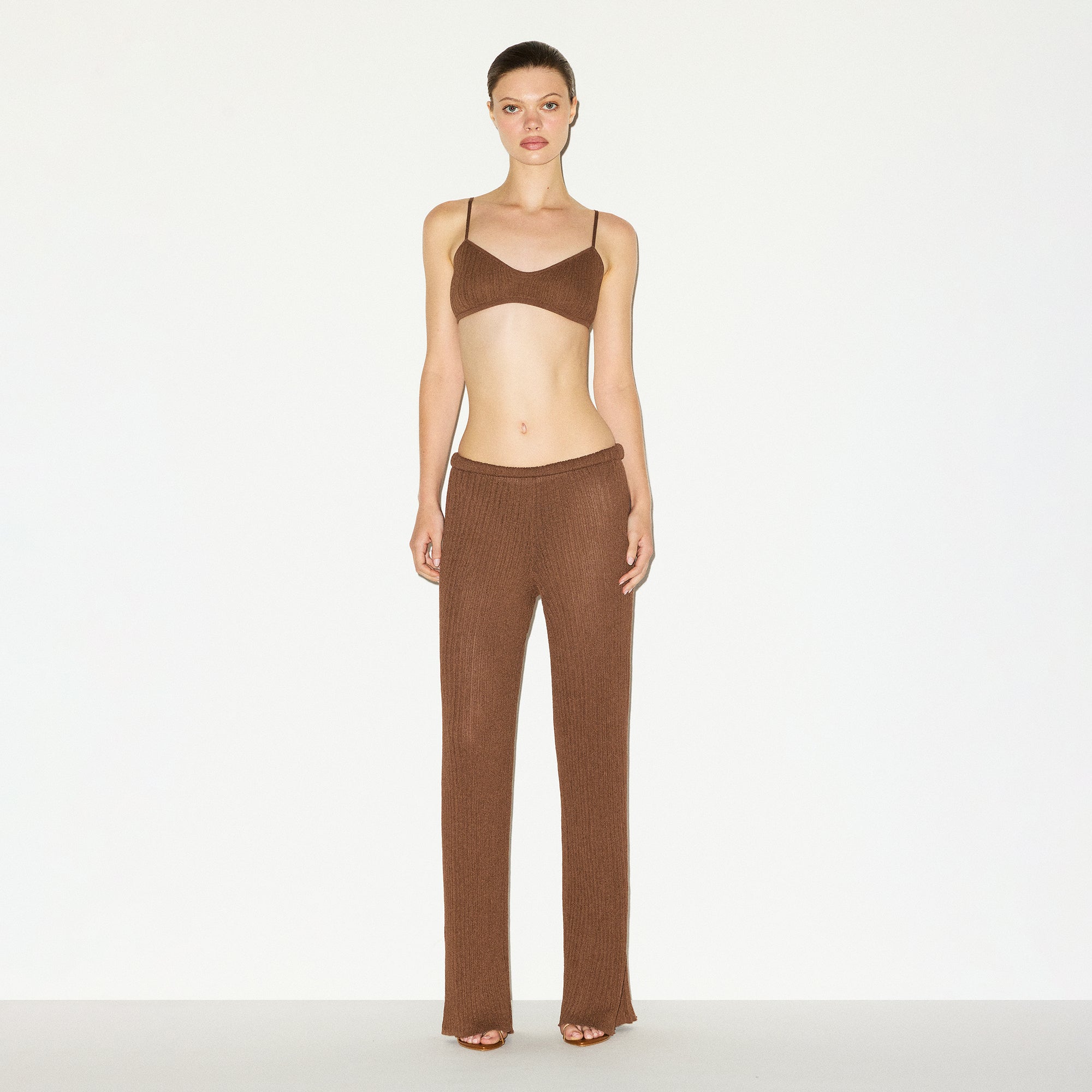 STRAIGHT LEG PANT