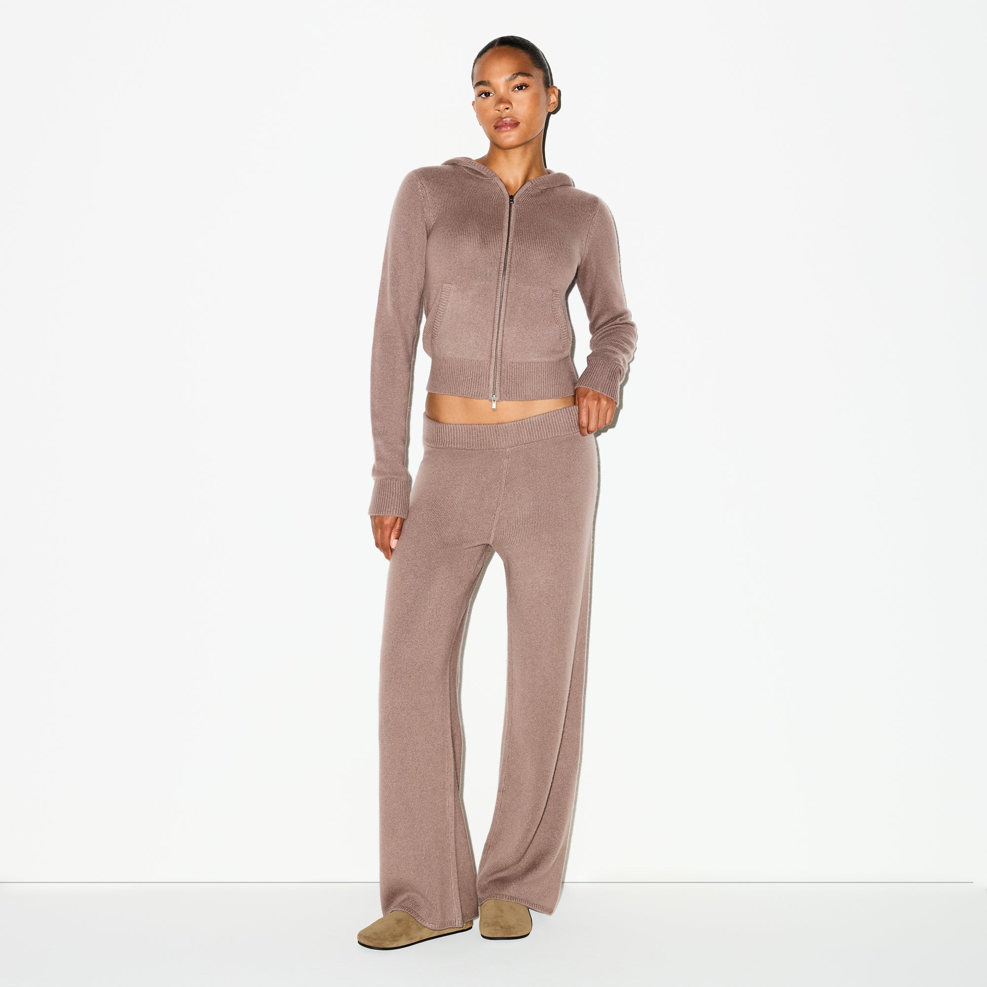 WIDE LEG PANT