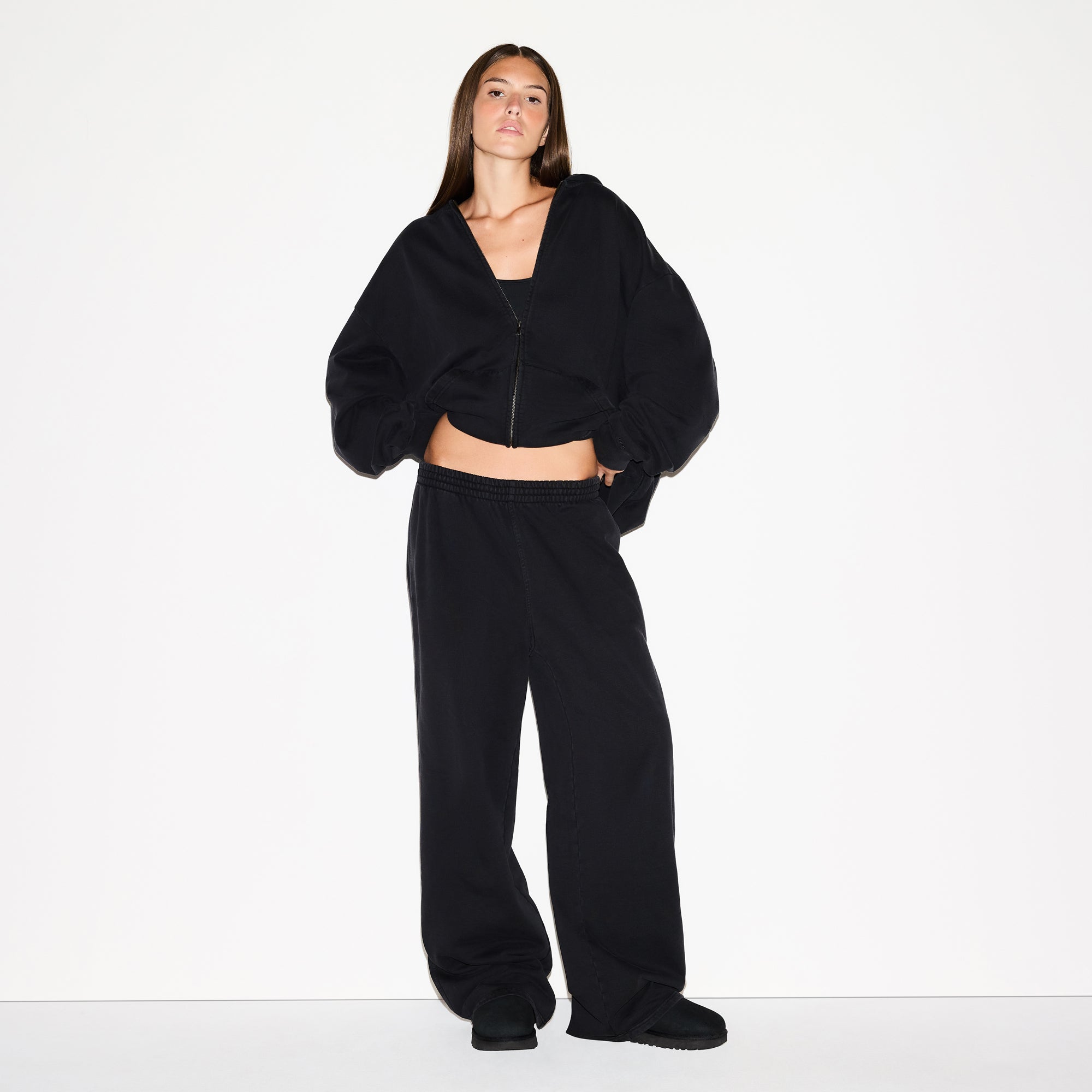 OVERSIZED STRAIGHT LEG PANT