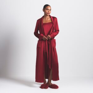 LONG ROBE