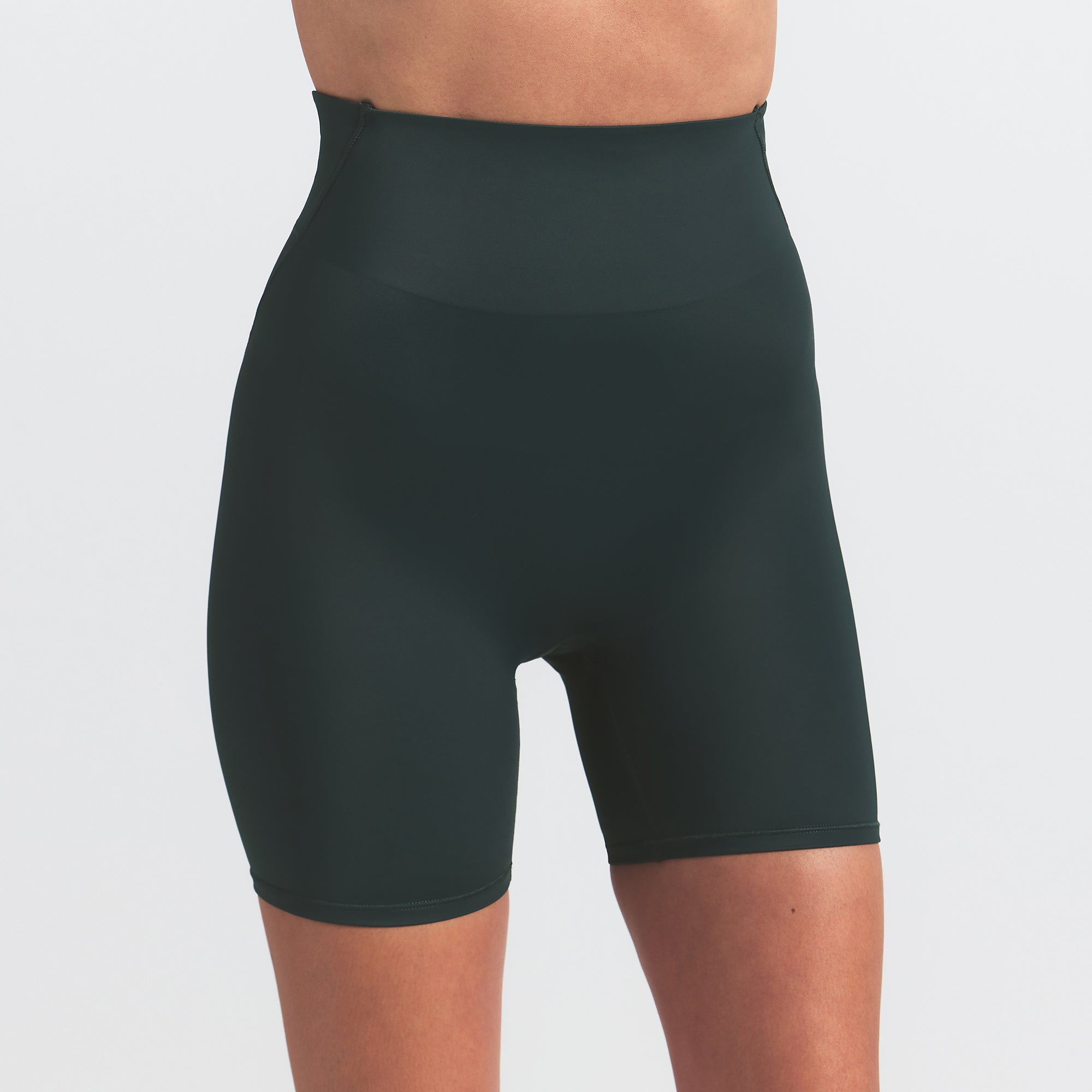 BONDED WAIST 5" BIKER SHORT - Image 4