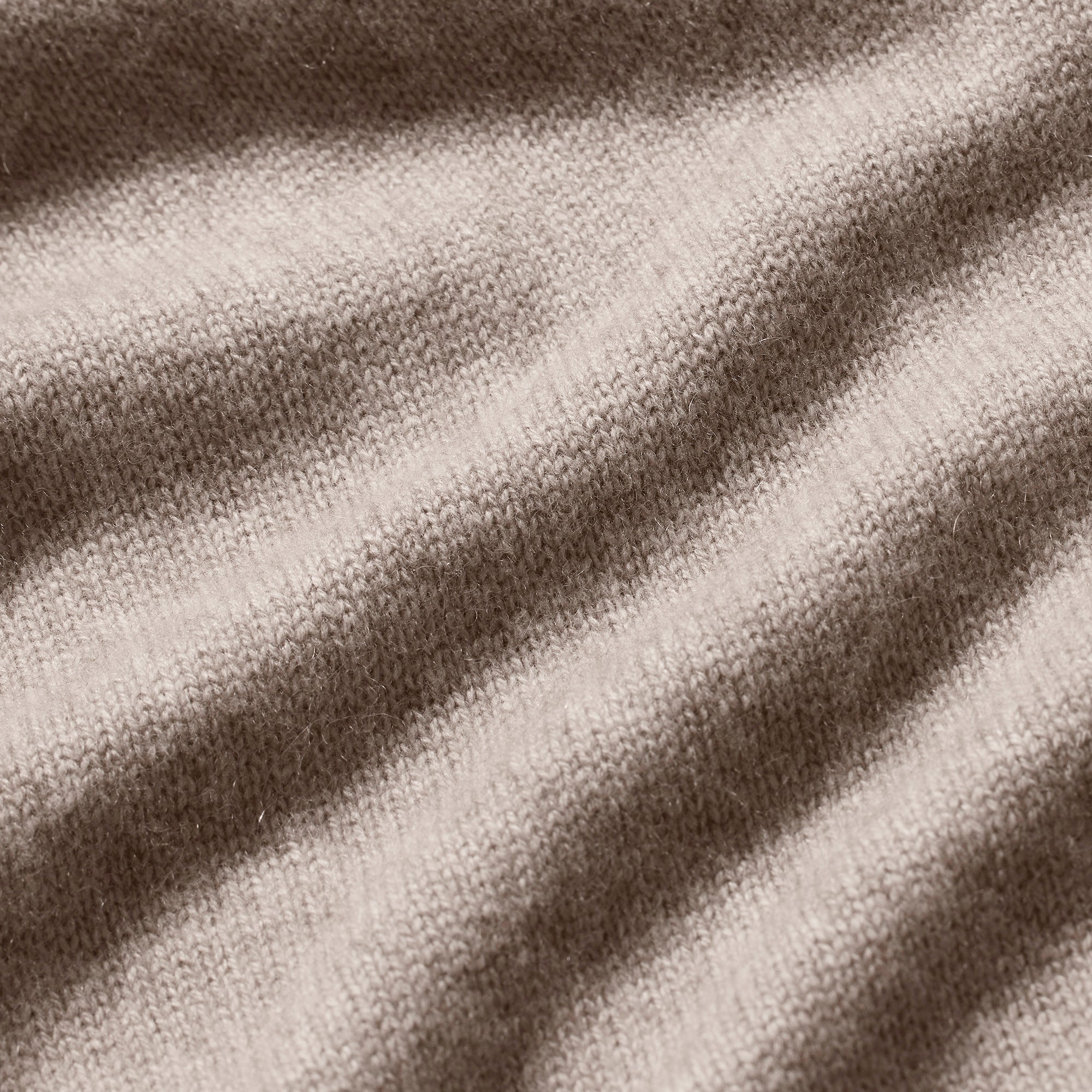FOLDOVER HOT SHORT - Image 8